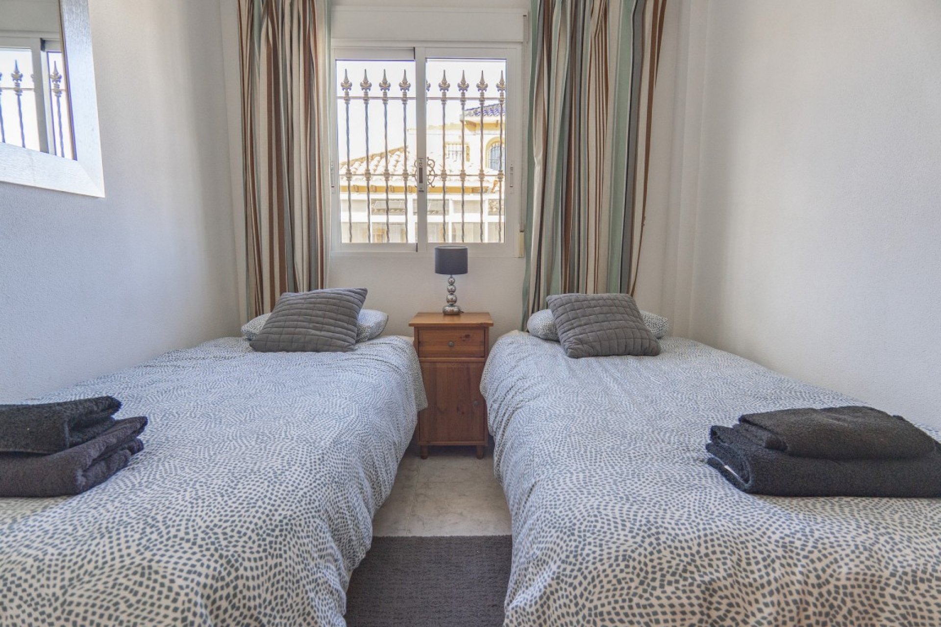 Segunda mano - Villa -
Villamartin - Costa Blanca