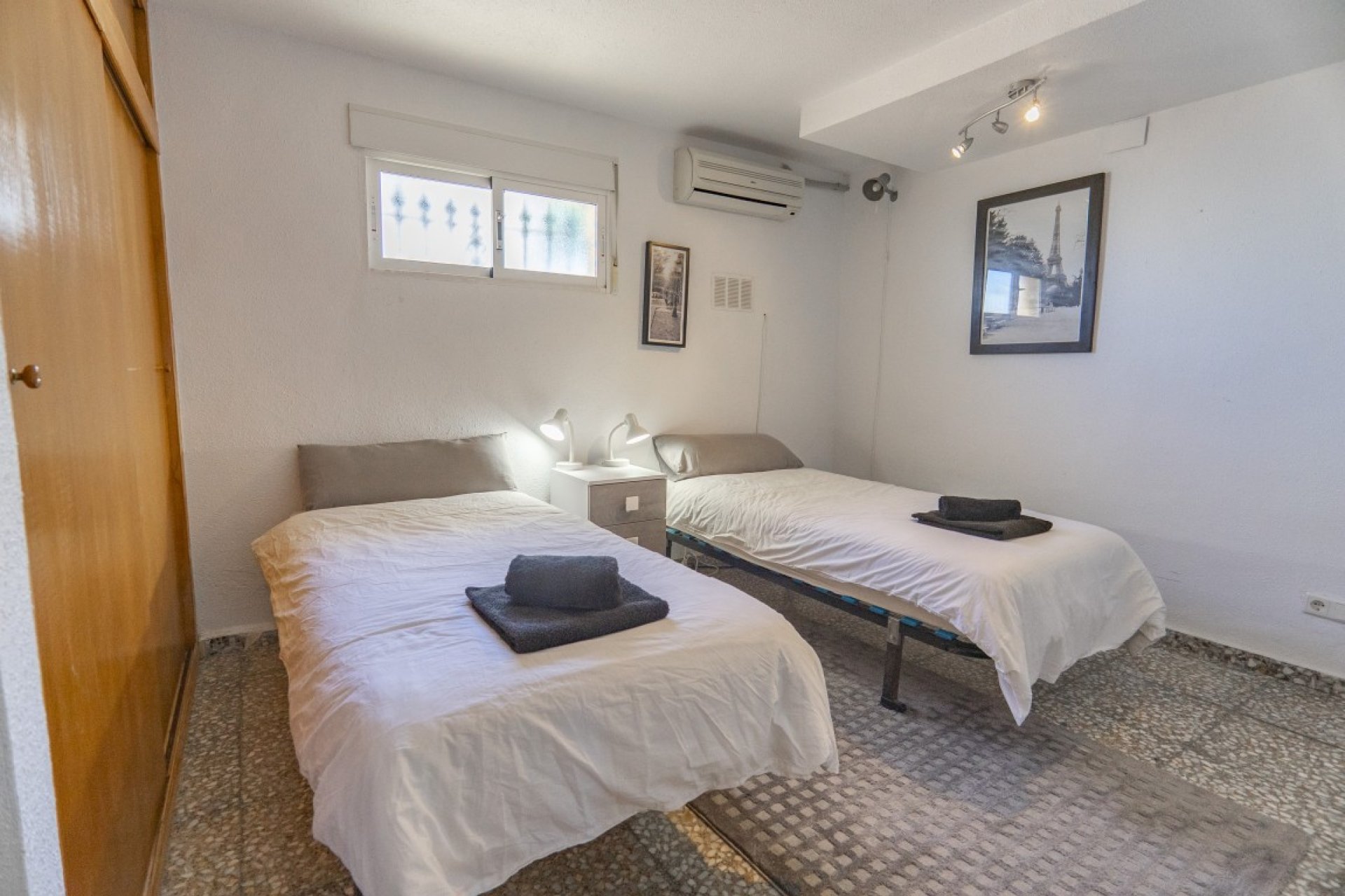 Segunda mano - Villa -
Villamartin - Costa Blanca