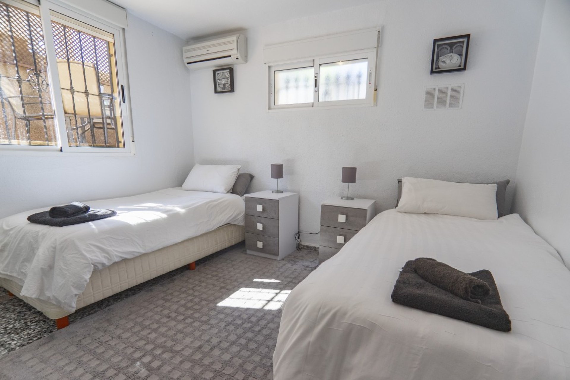 Segunda mano - Villa -
Villamartin - Costa Blanca