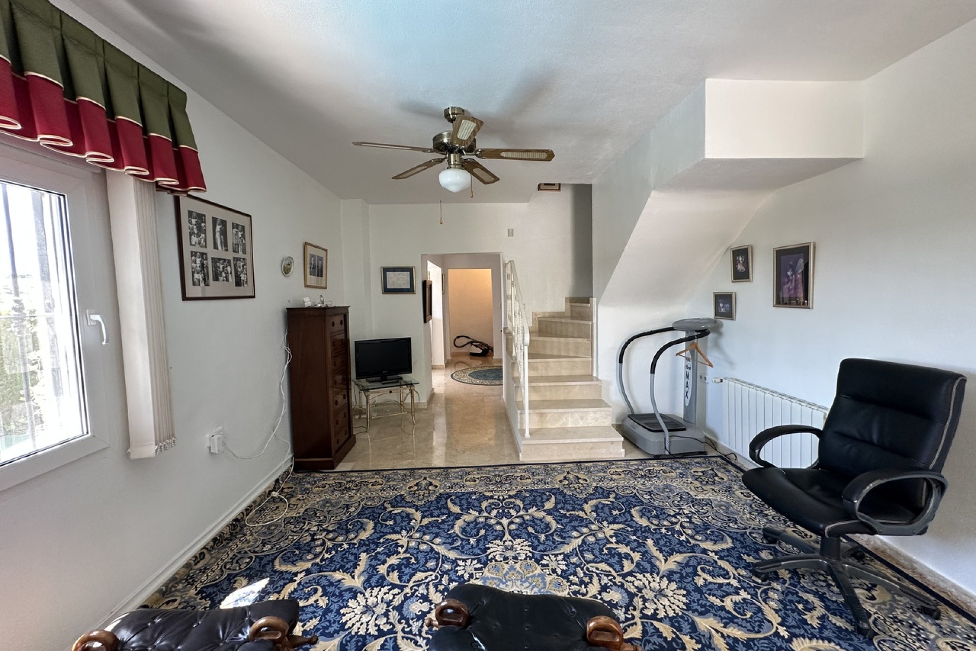 Segunda mano - Villa -
Villamartin - Costa Blanca