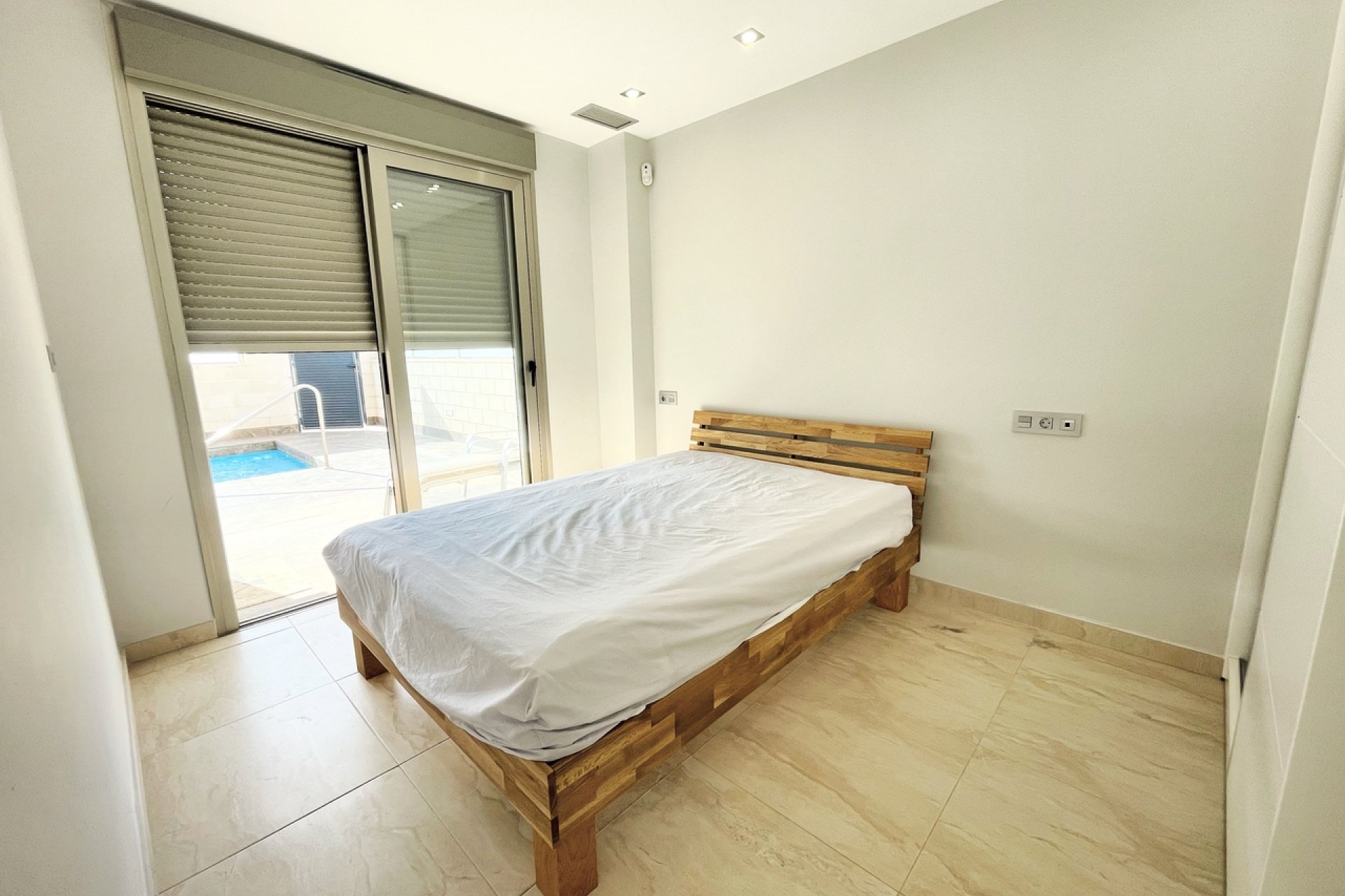 Segunda mano - Villa -
Villamartin - Costa Blanca