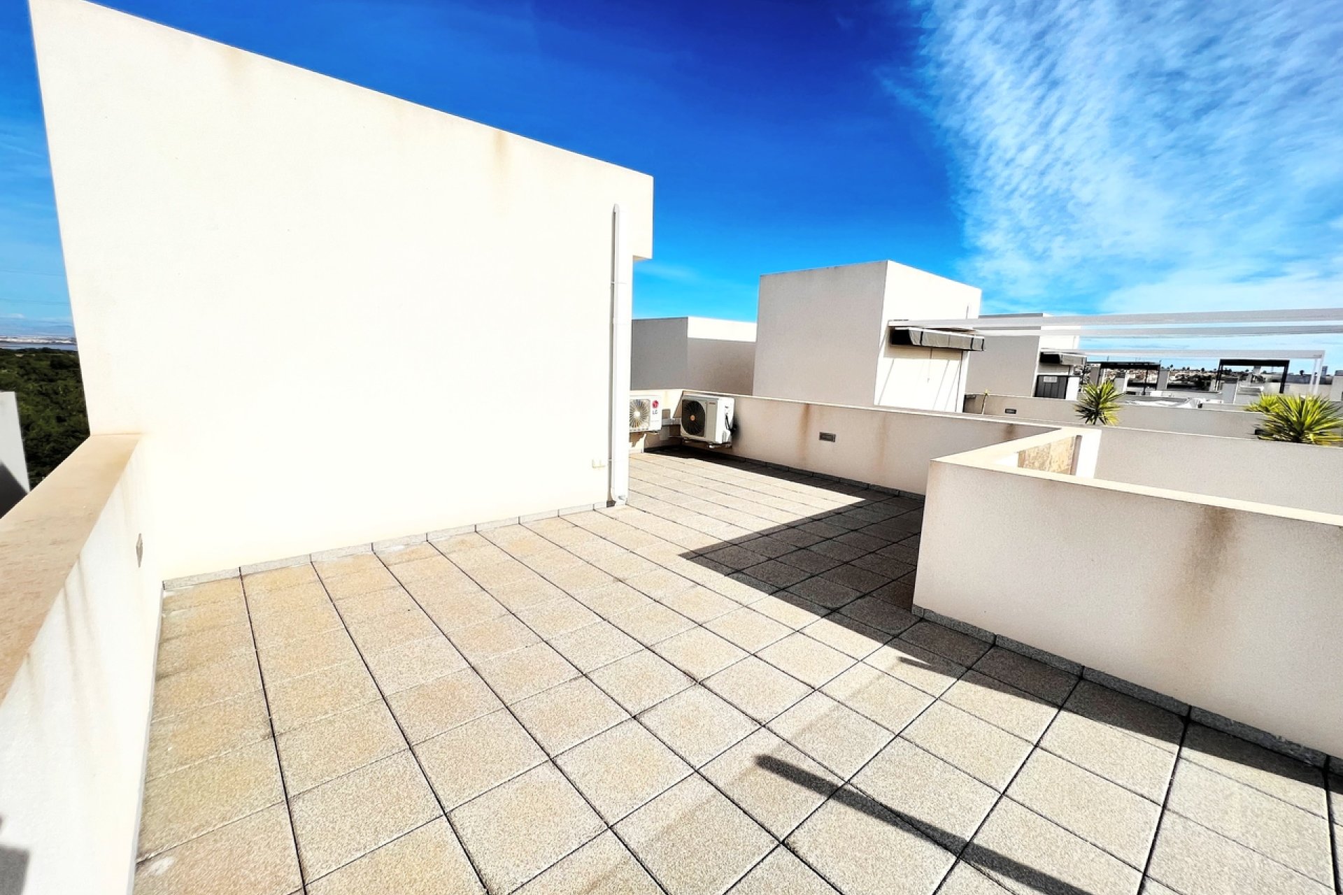 Segunda mano - Villa -
Villamartin - Costa Blanca