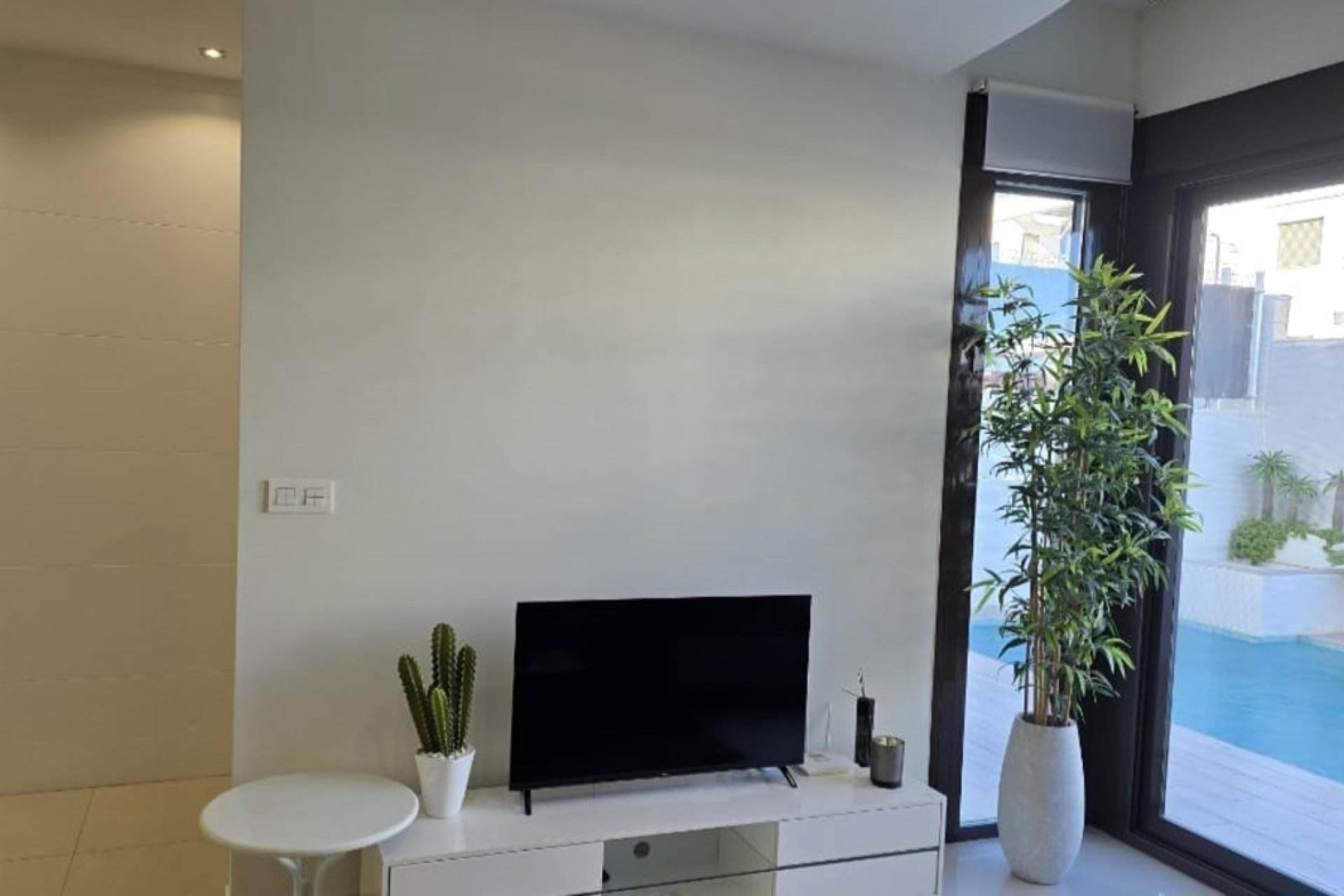 Segunda mano - Villa -
Villamartin - Costa Blanca