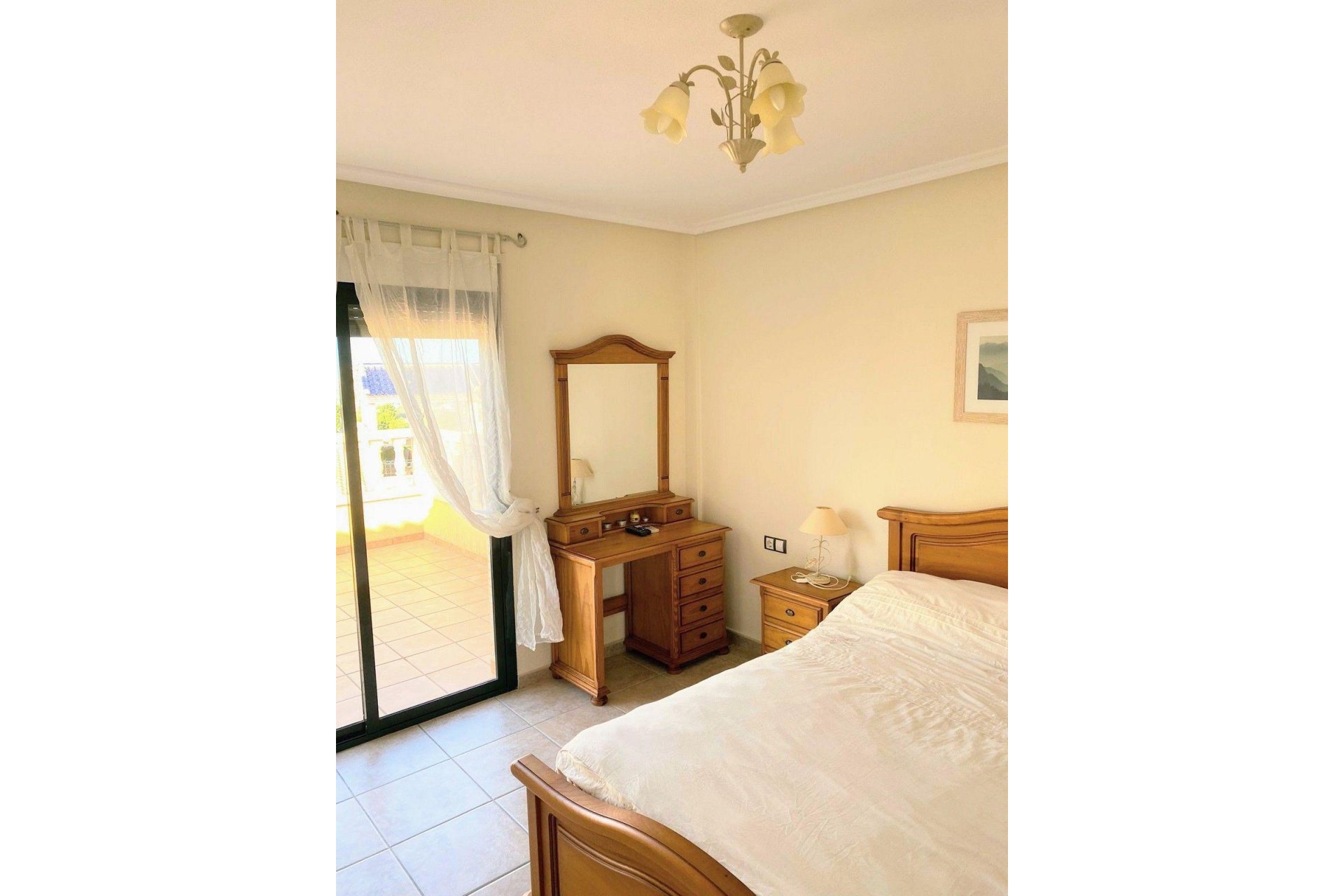 Segunda mano - Villa -
Villamartin - Costa Blanca
