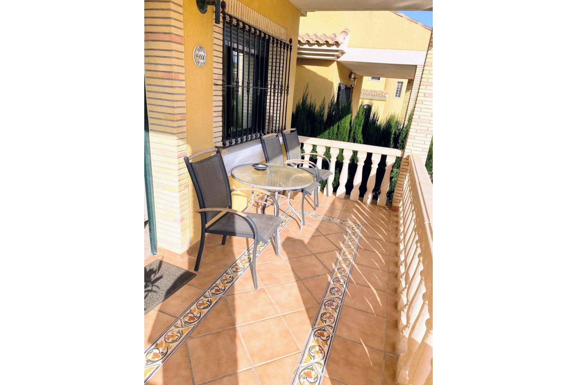 Segunda mano - Villa -
Villamartin - Costa Blanca
