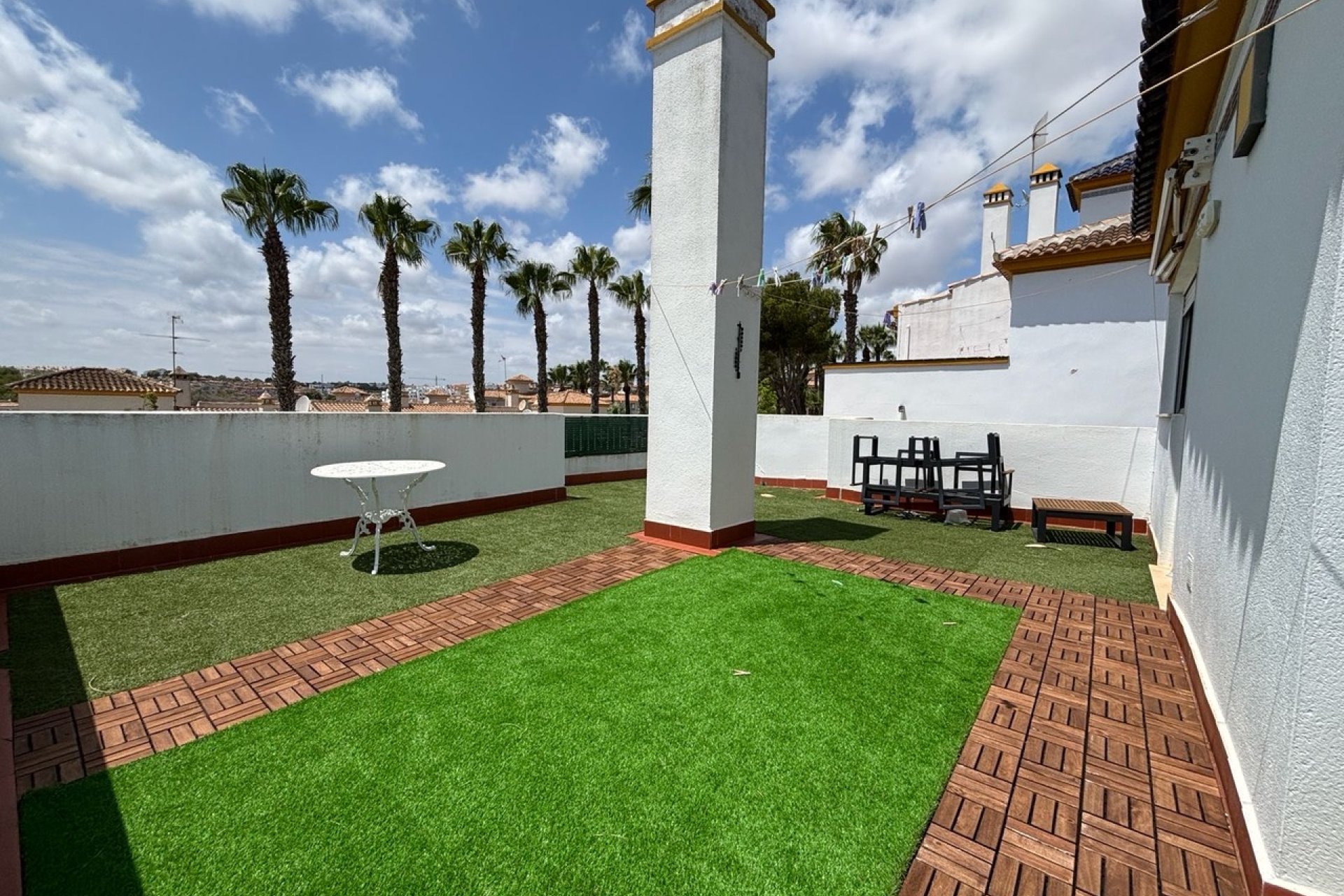 Segunda mano - Villa -
Villamartin - Costa Blanca