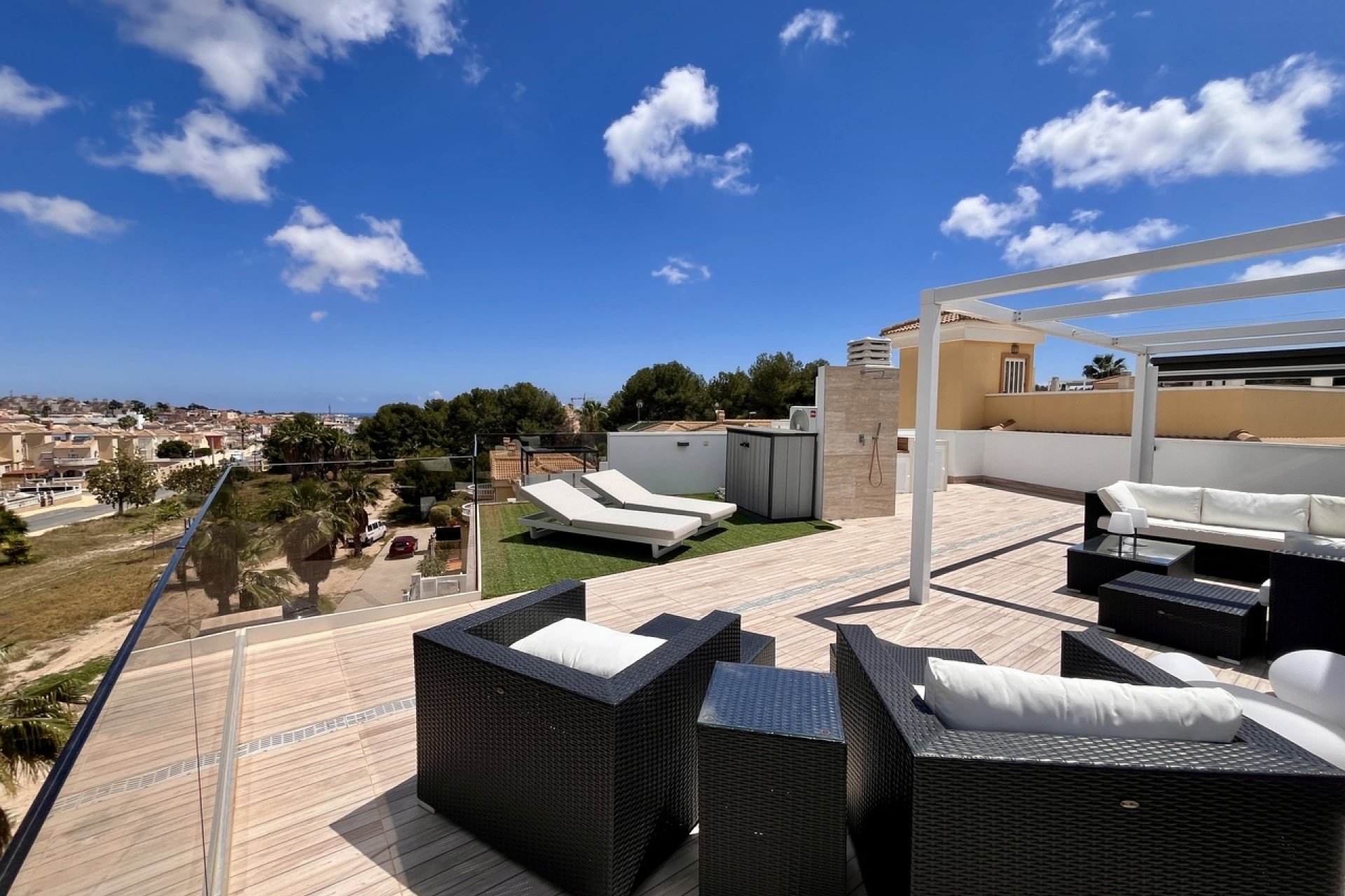 Segunda mano - Villa -
Villamartin - Costa Blanca
