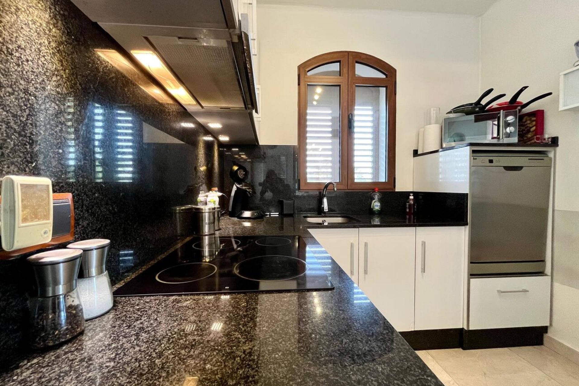 Segunda mano - Villa -
Villamartin - Costa Blanca