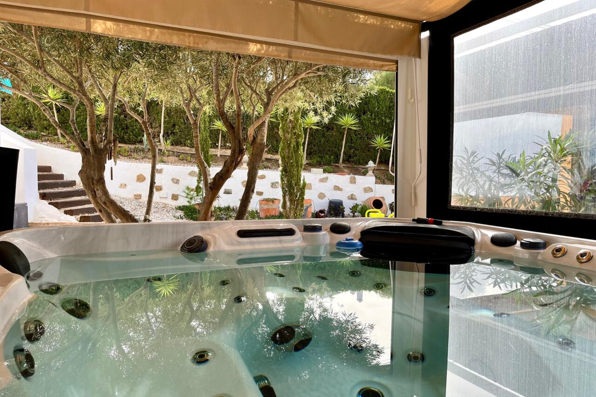 Segunda mano - Villa -
Villamartin - Costa Blanca