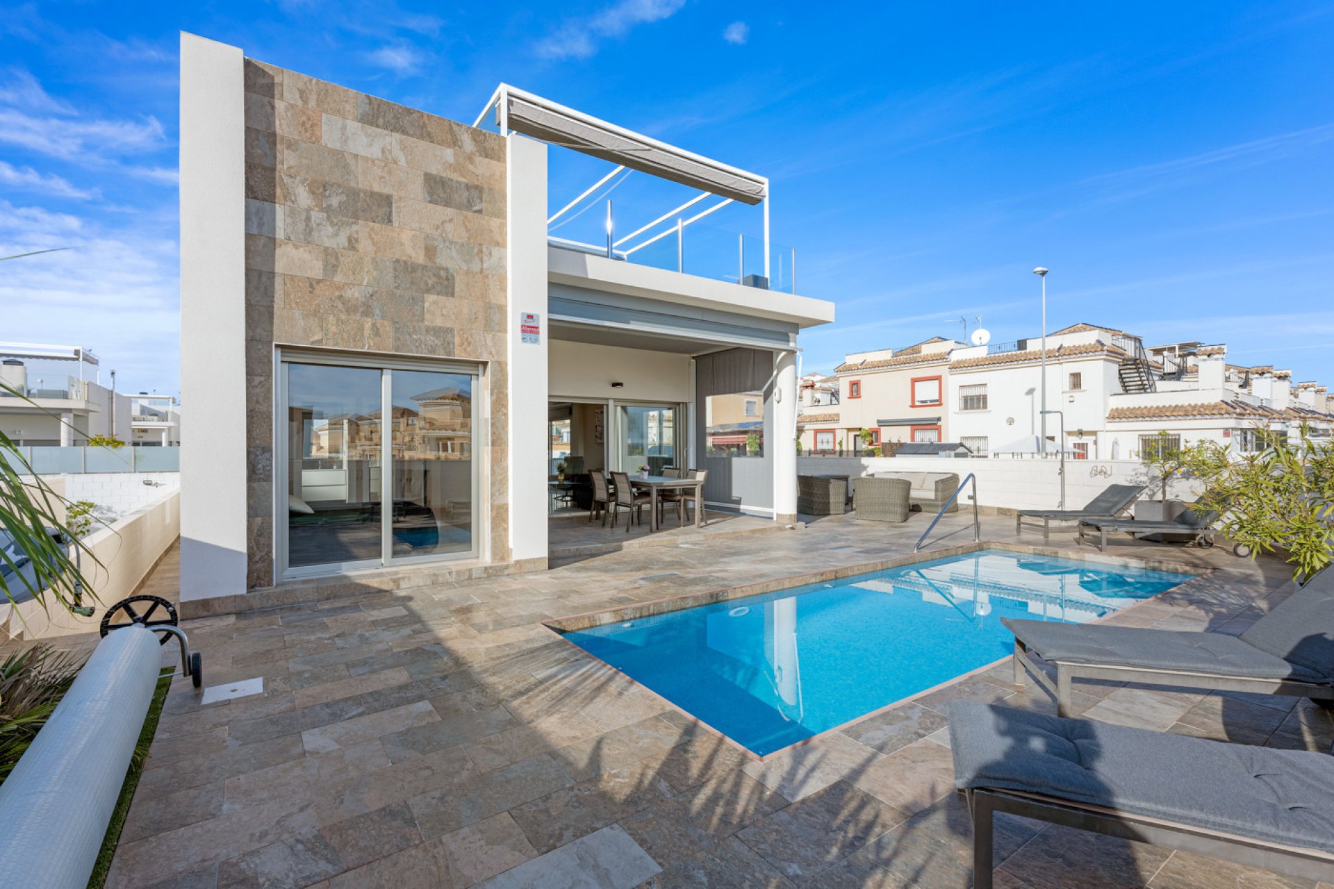 Segunda mano - Villa -
Villamartin - Costa Blanca