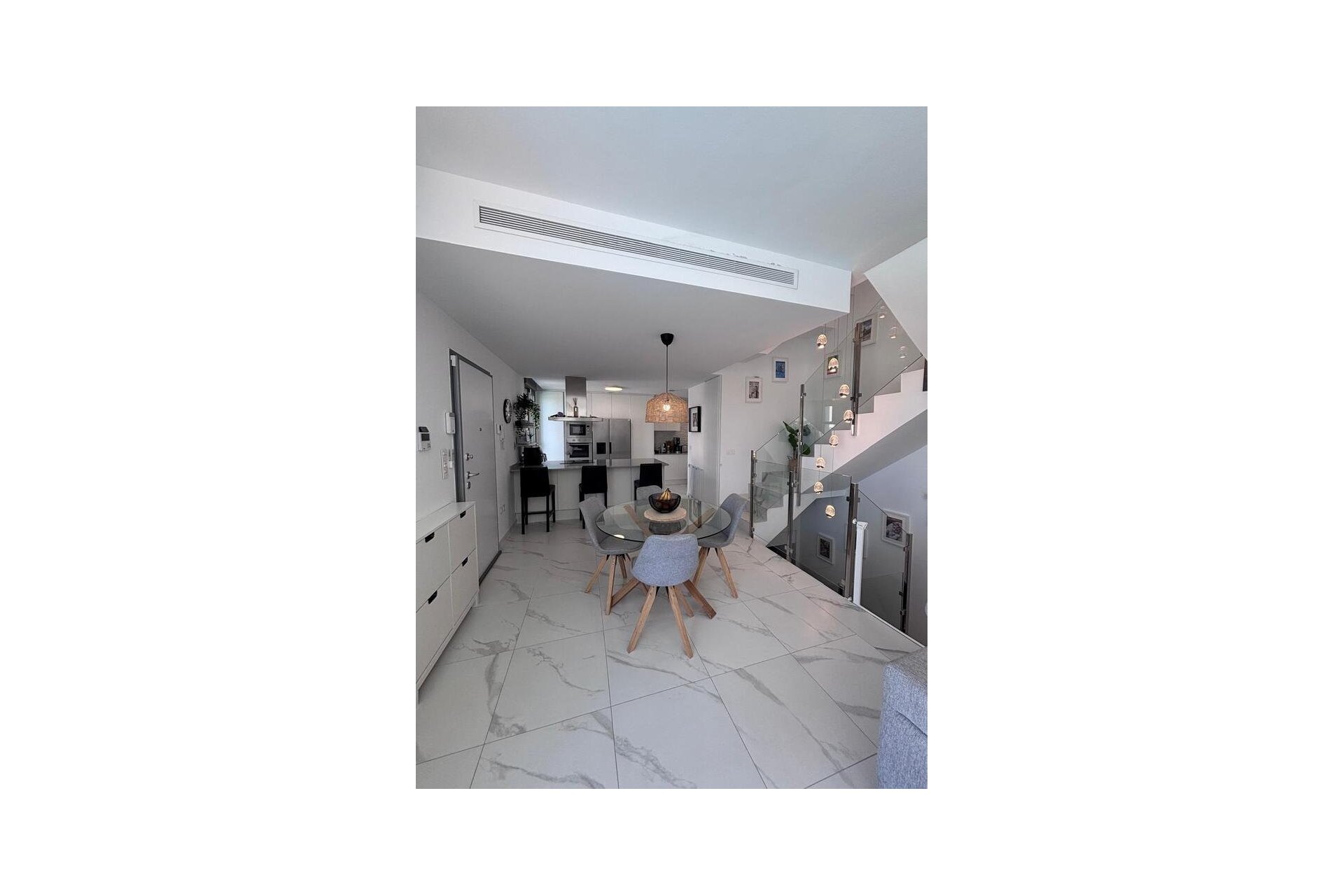 Segunda mano - Villa -
Villamartin - Costa Blanca