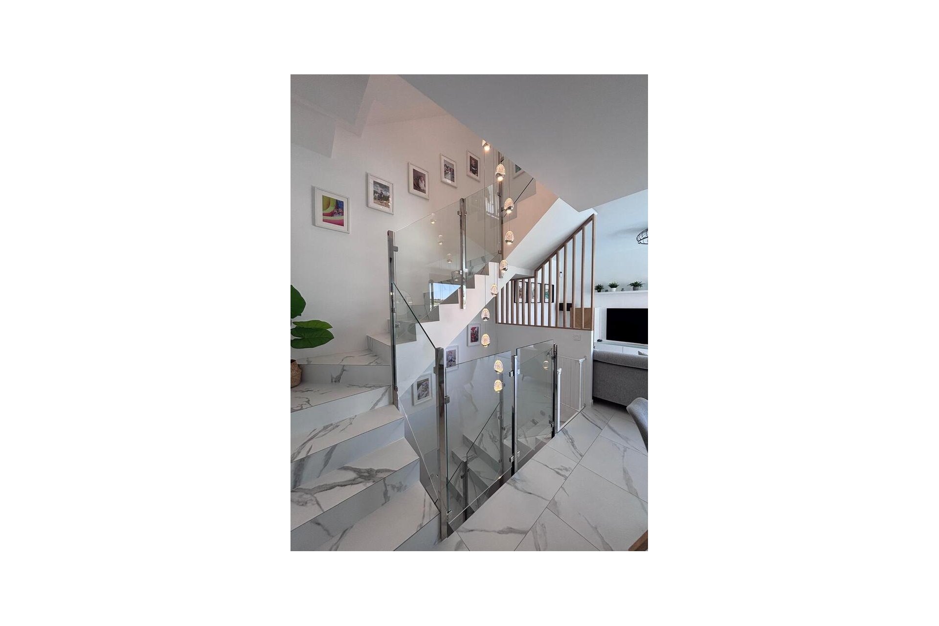 Segunda mano - Villa -
Villamartin - Costa Blanca