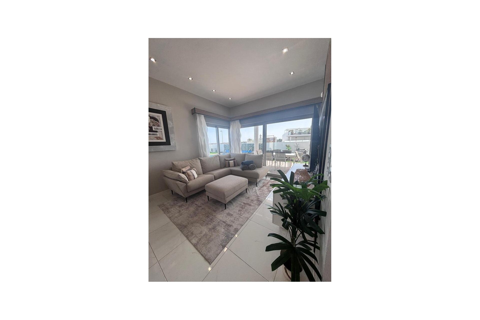 Segunda mano - Villa -
Villamartin - Costa Blanca