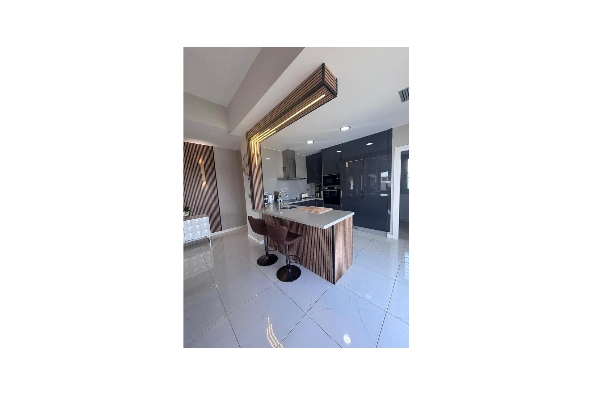 Segunda mano - Villa -
Villamartin - Costa Blanca