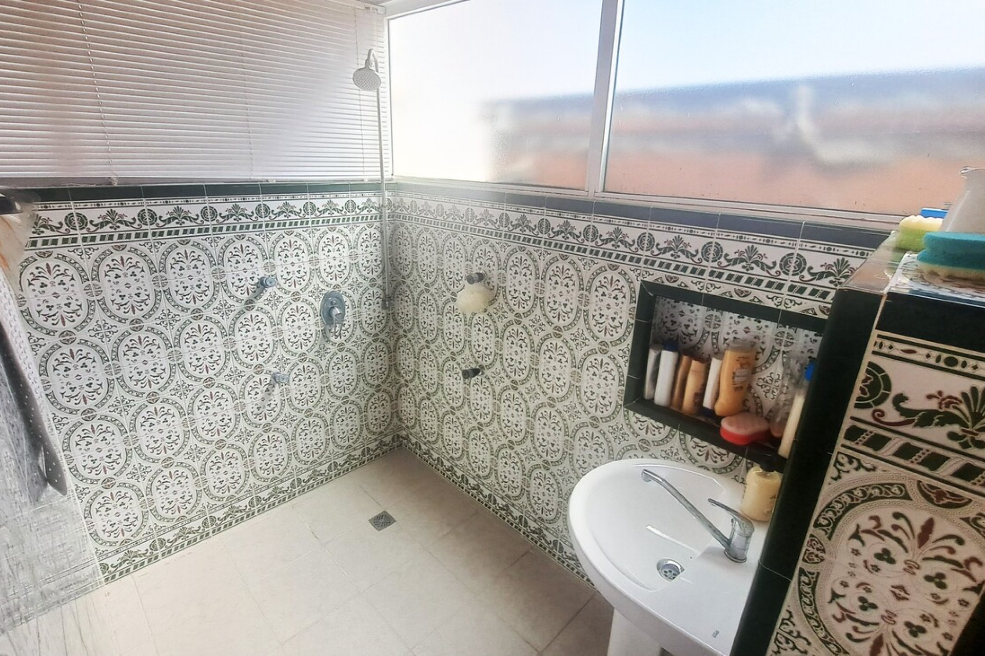 Segunda mano - Villa -
Villamartin - Costa Blanca