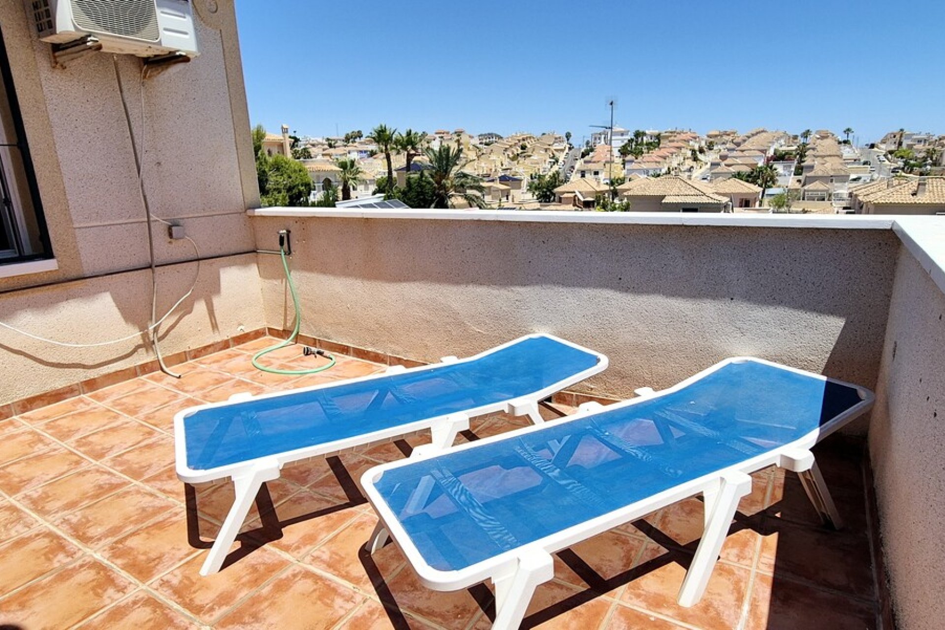 Segunda mano - Villa -
Villamartin - Costa Blanca