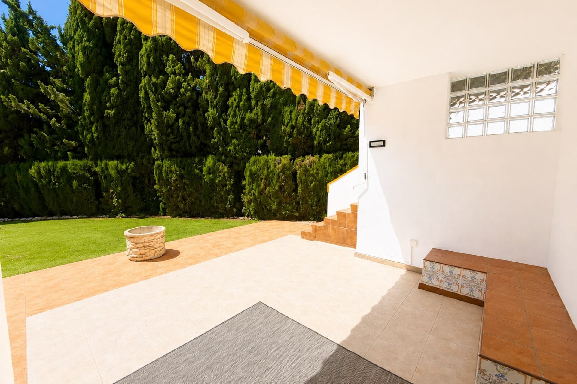 Segunda mano - Villa -
Villamartin - Costa Blanca