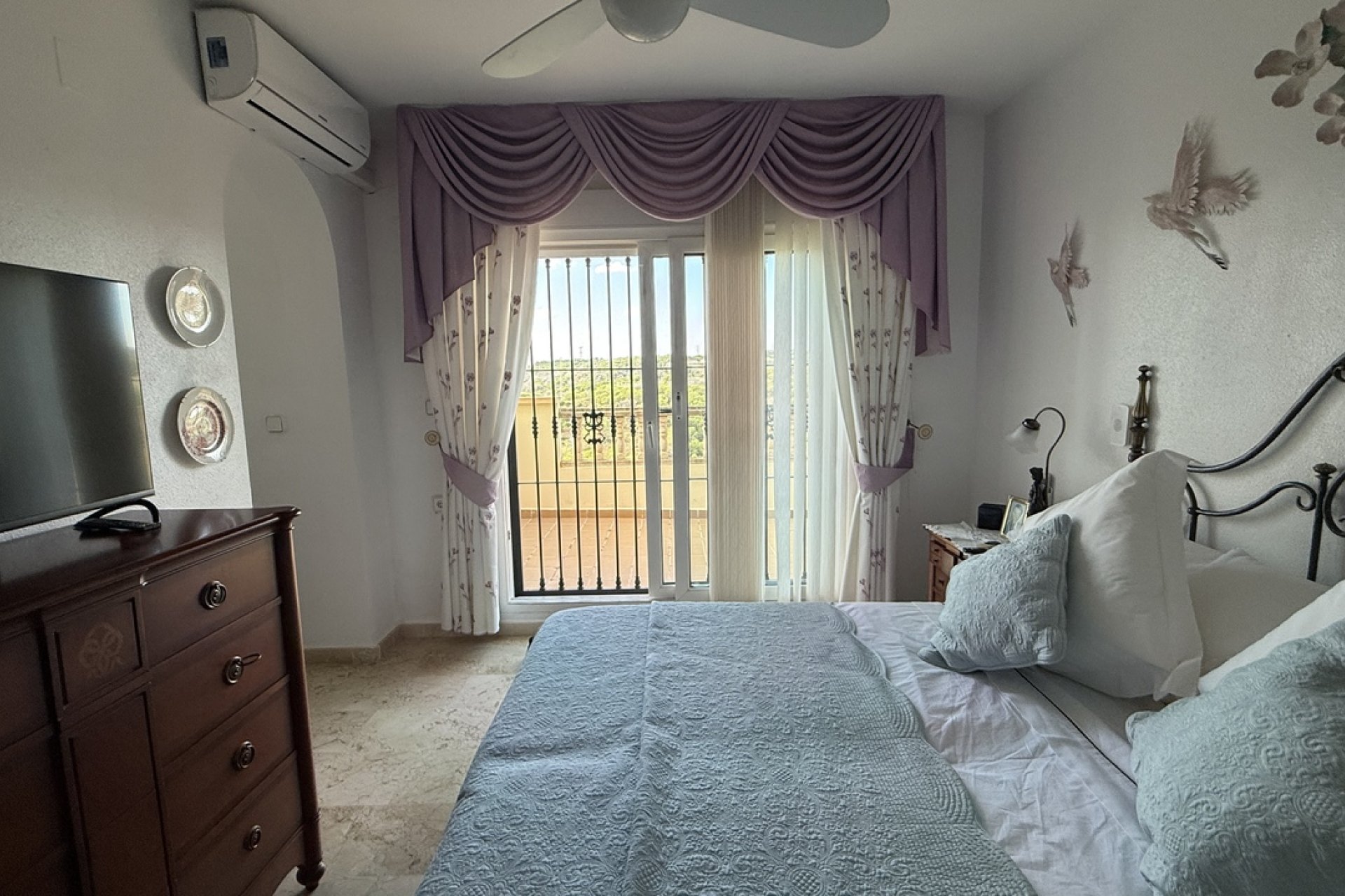 Segunda mano - Villa -
Villamartin - Costa Blanca