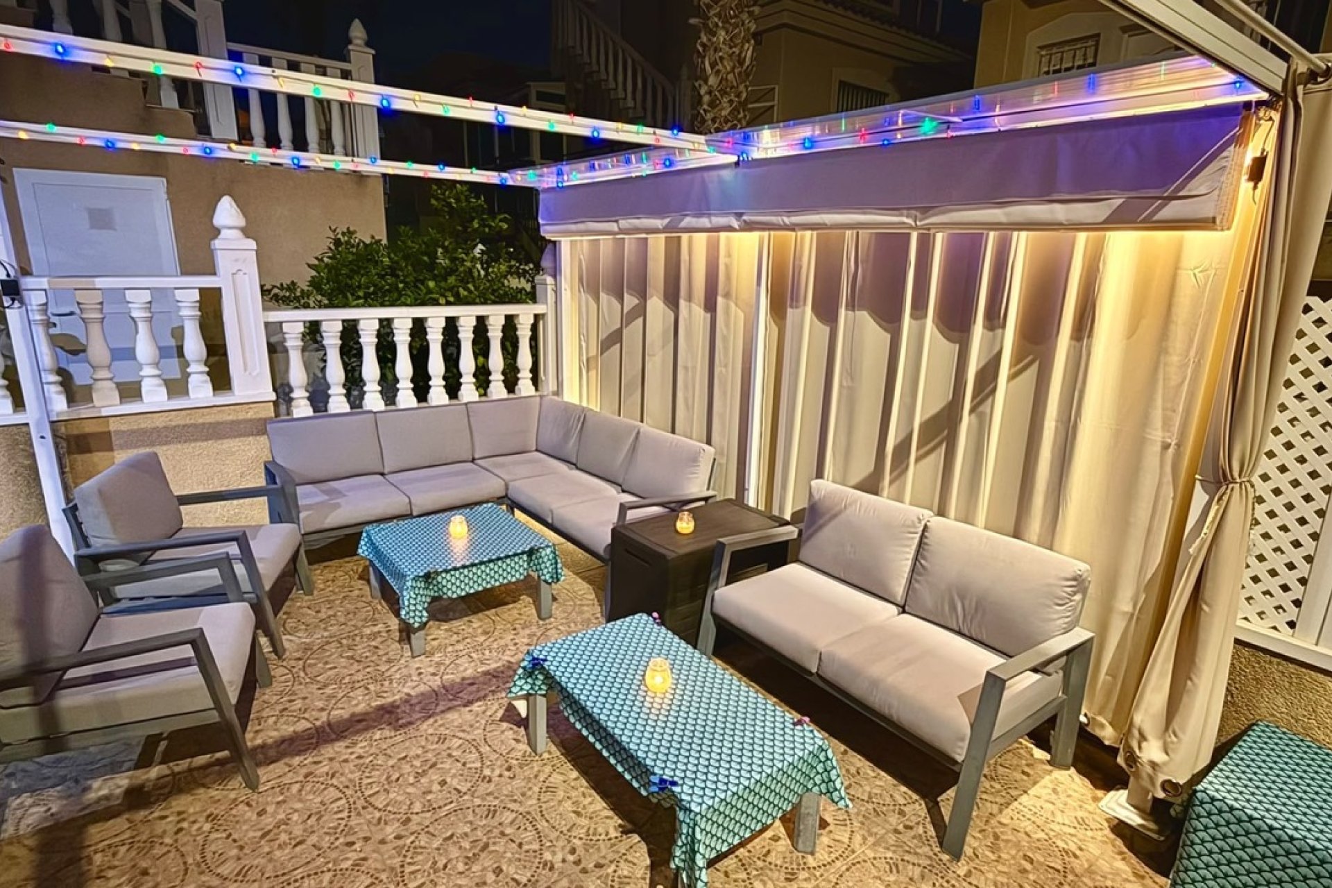 Segunda mano - Villa -
Villamartin - Costa Blanca