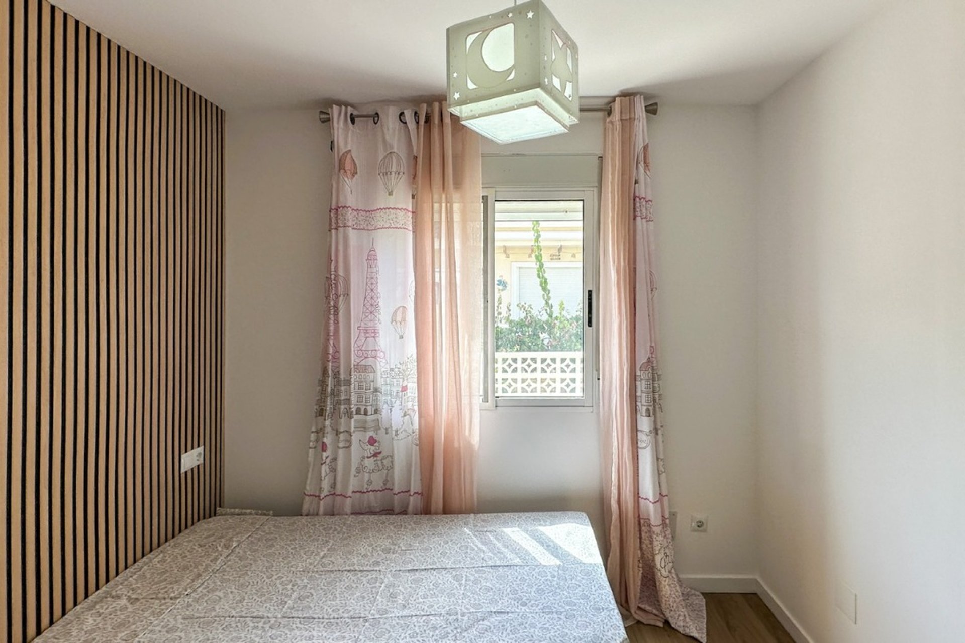 Segunda mano - Villa -
Villamartin - Costa Blanca