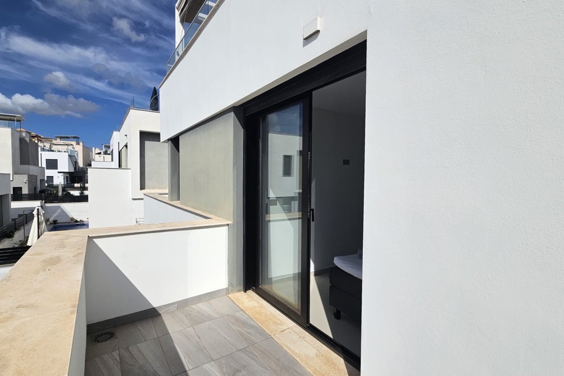 Segunda mano - Villa -
Villamartin - Costa Blanca