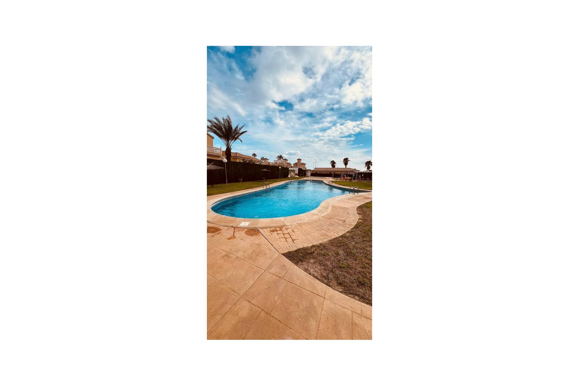 Segunda mano - Villa -
Villamartin - Costa Blanca
