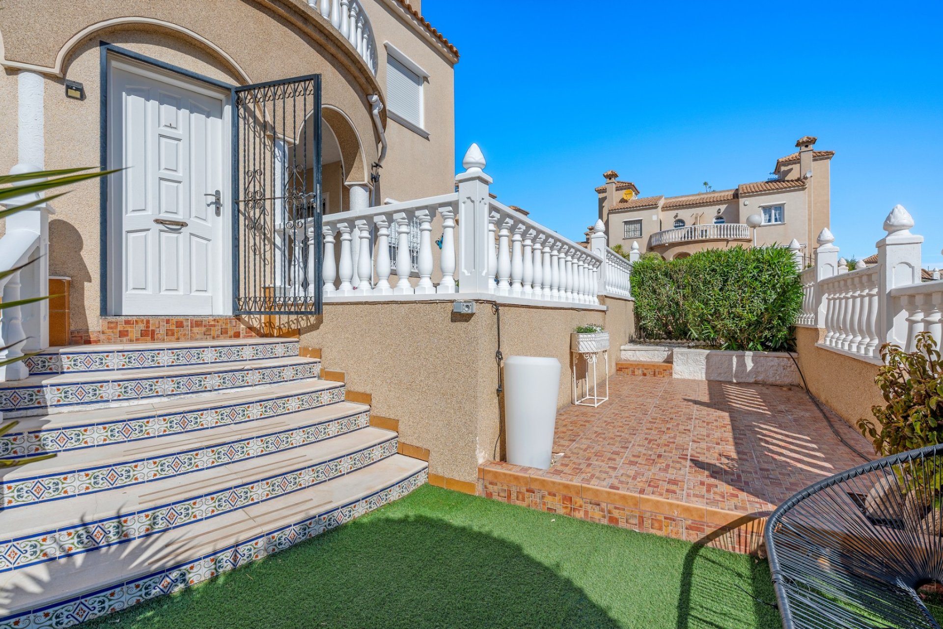 Segunda mano - Villa -
Villamartin - Costa Blanca