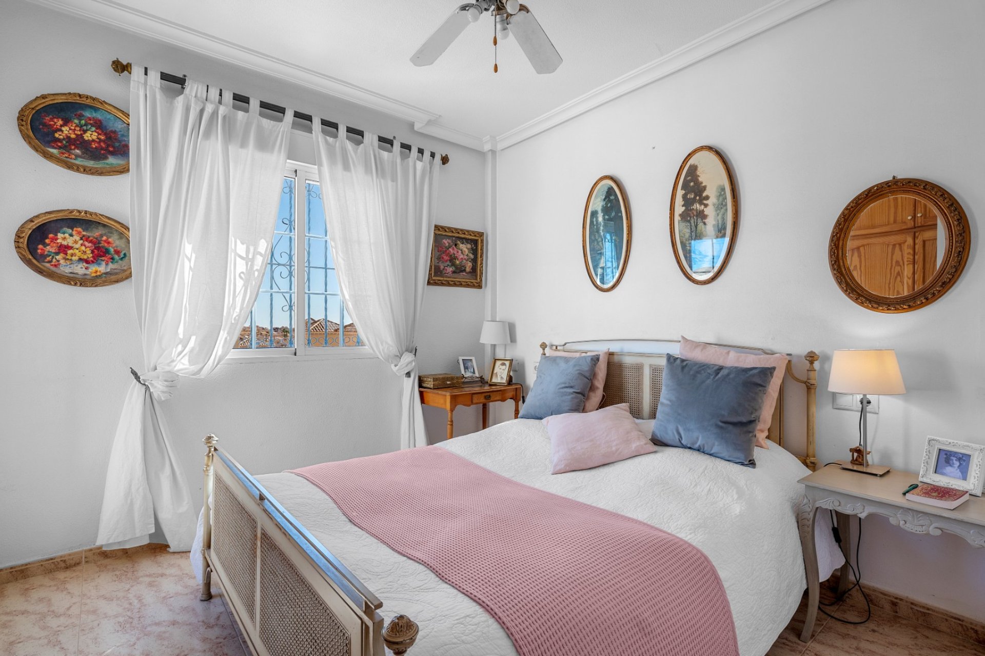 Segunda mano - Villa -
Villamartin - Costa Blanca