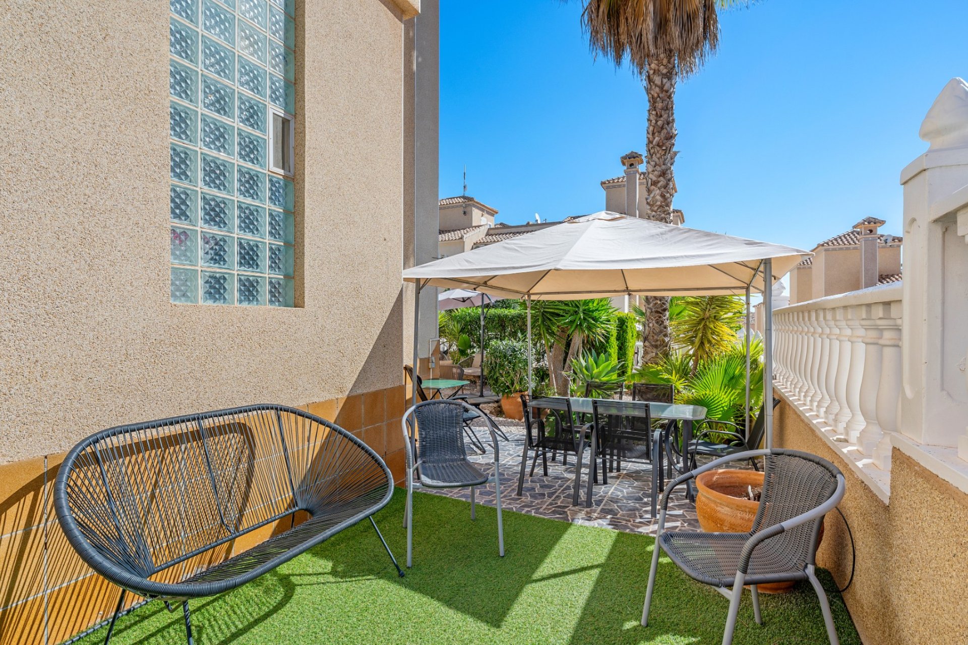 Segunda mano - Villa -
Villamartin - Costa Blanca