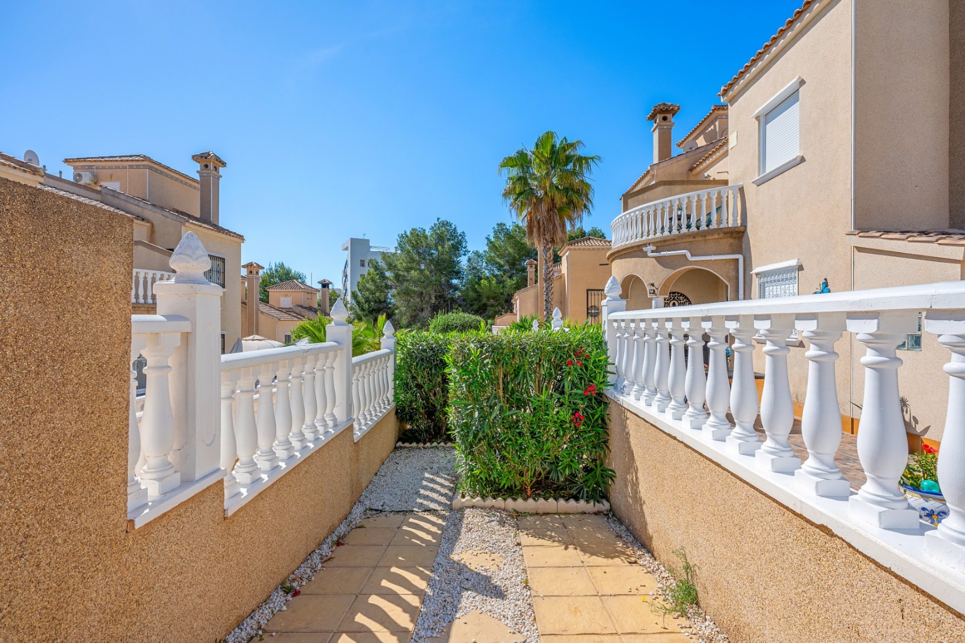Segunda mano - Villa -
Villamartin - Costa Blanca