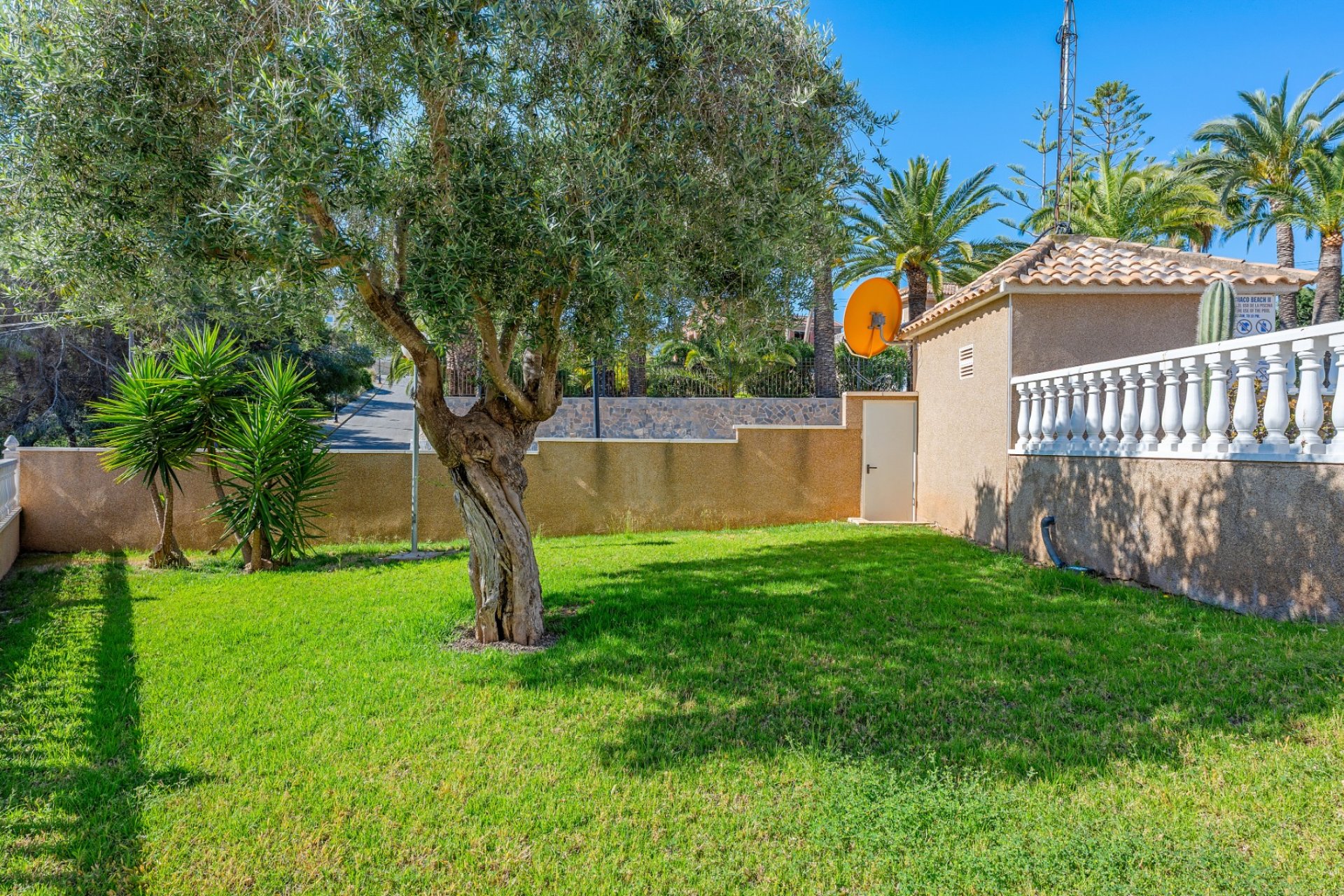 Segunda mano - Villa -
Villamartin - Costa Blanca