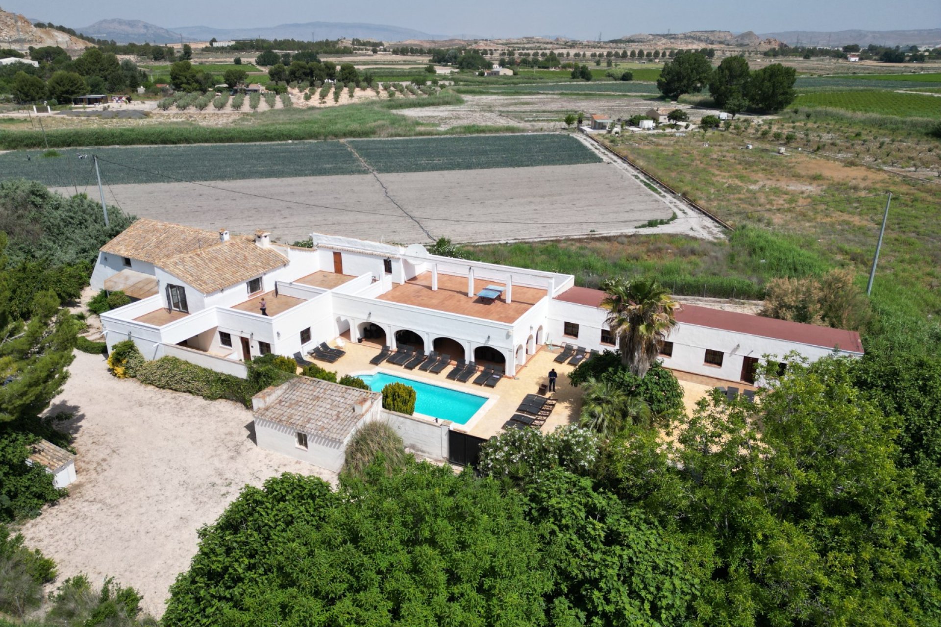 Segunda mano - Villa -
Villena - Inland