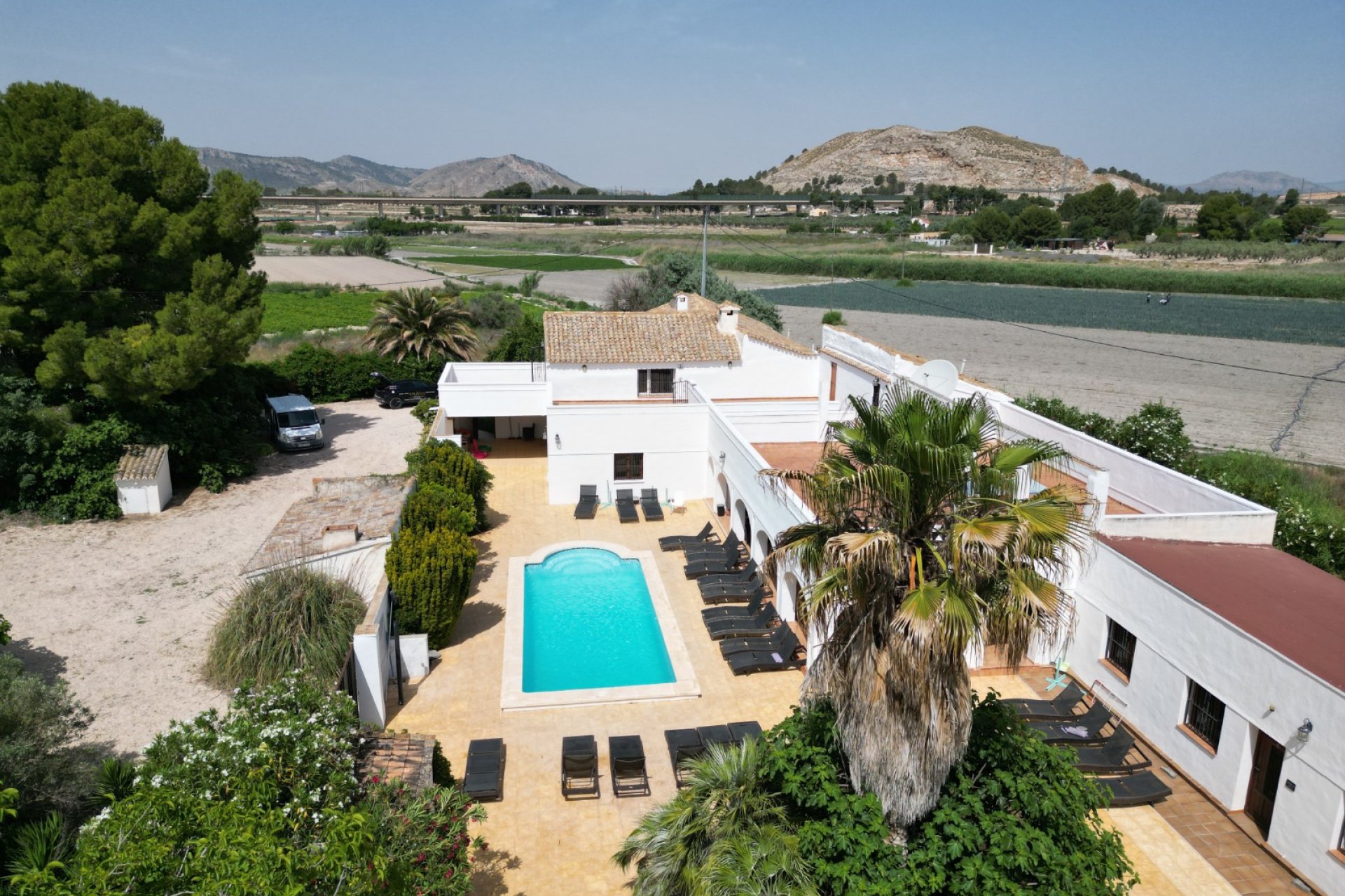 Segunda mano - Villa -
Villena - Inland