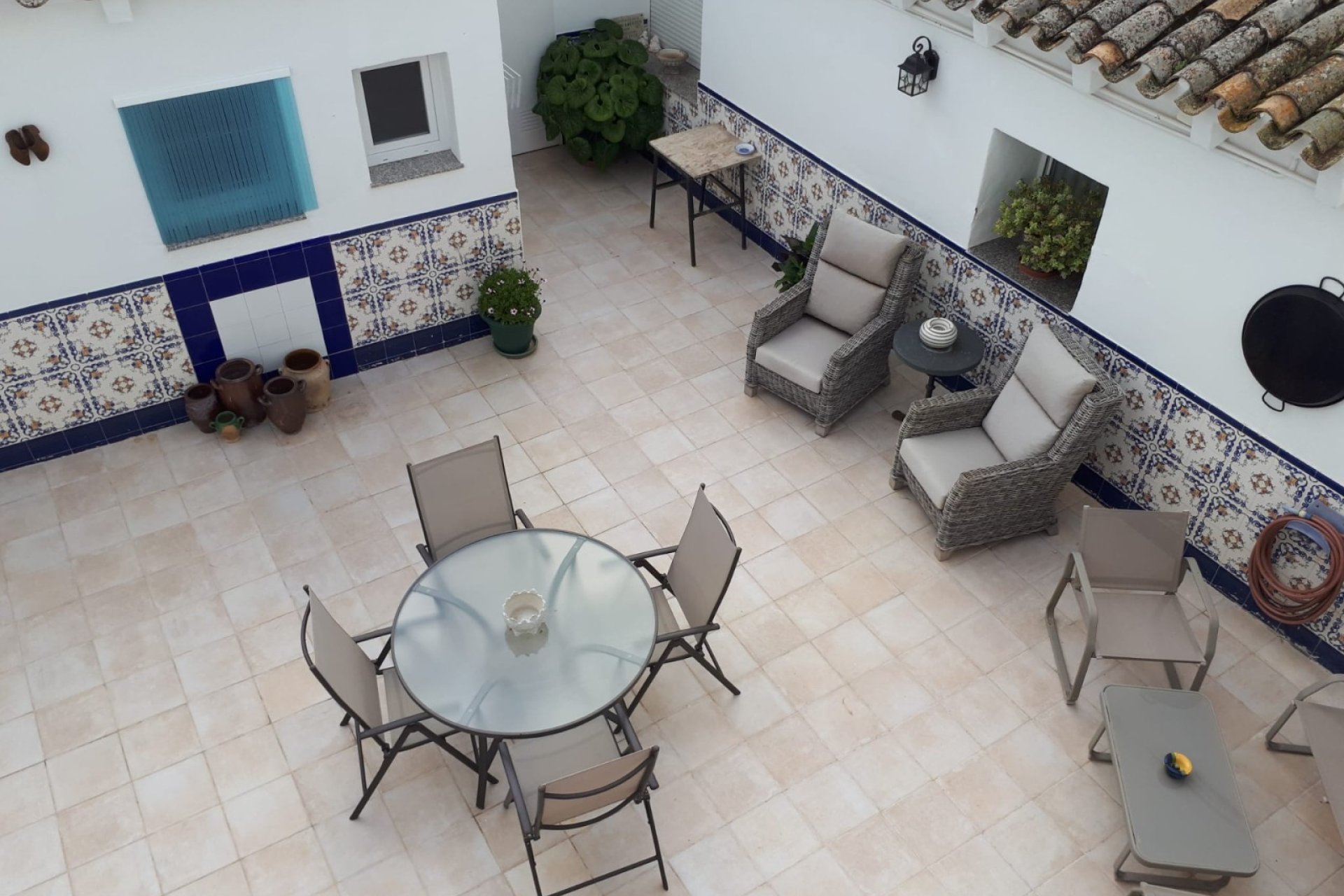 Segunda mano - Villa -
Villena - Inland