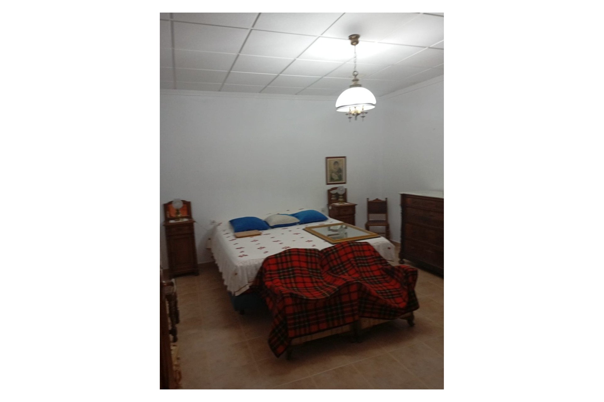 Segunda mano - Villa -
Yecla - Inland