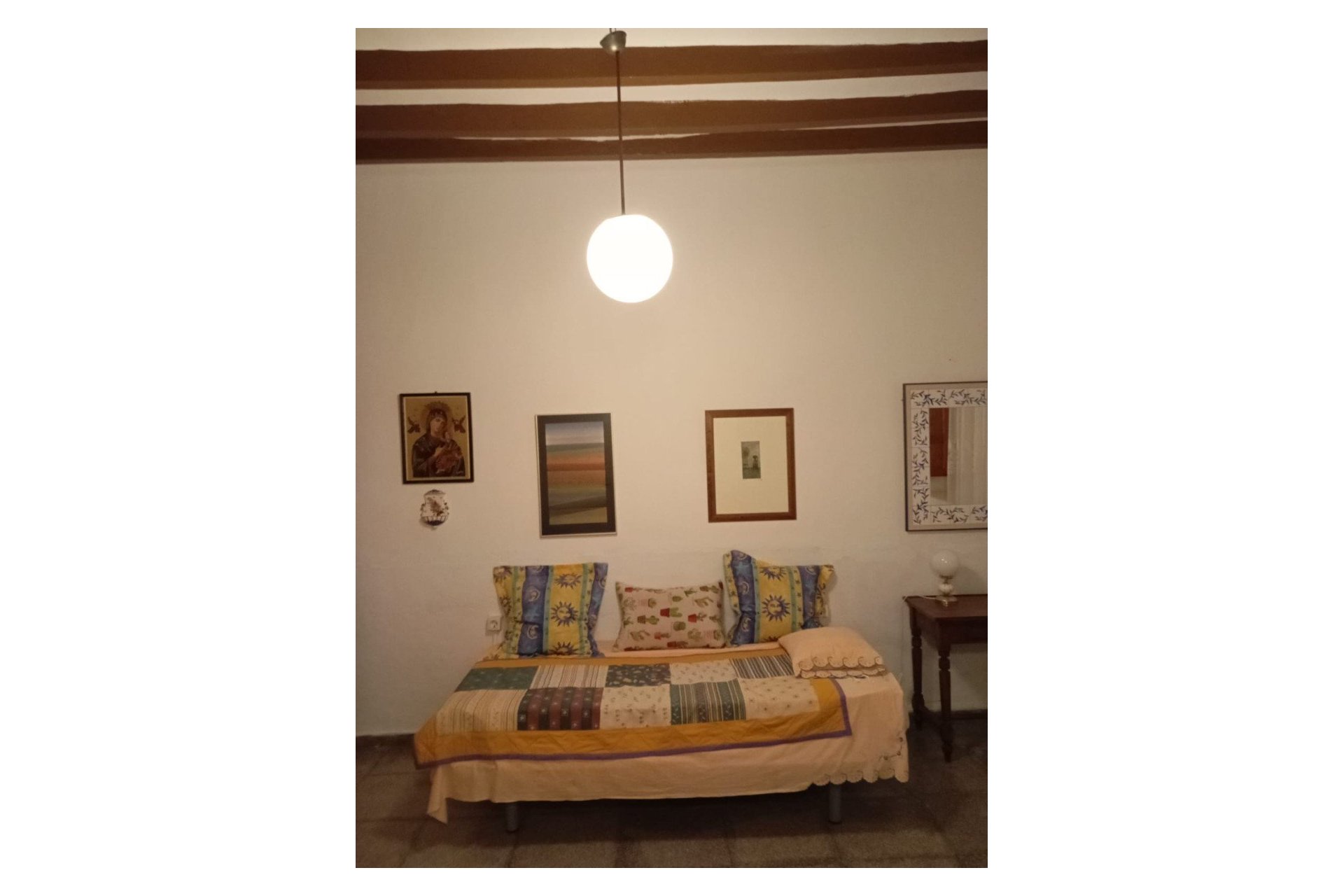 Segunda mano - Villa -
Yecla - Inland