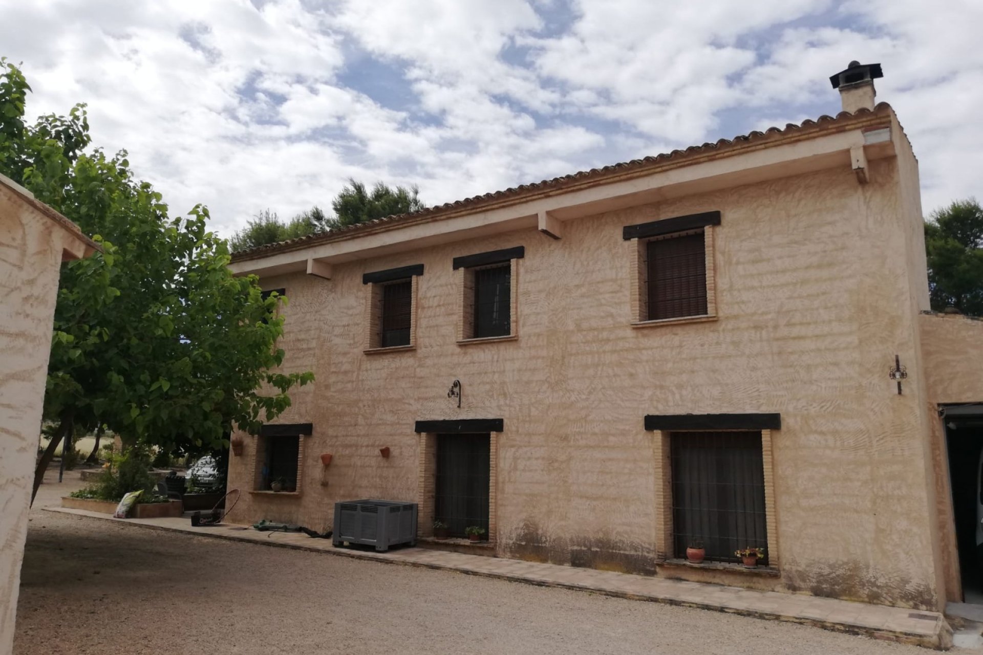 Segunda mano - Villa -
Yecla - Inland