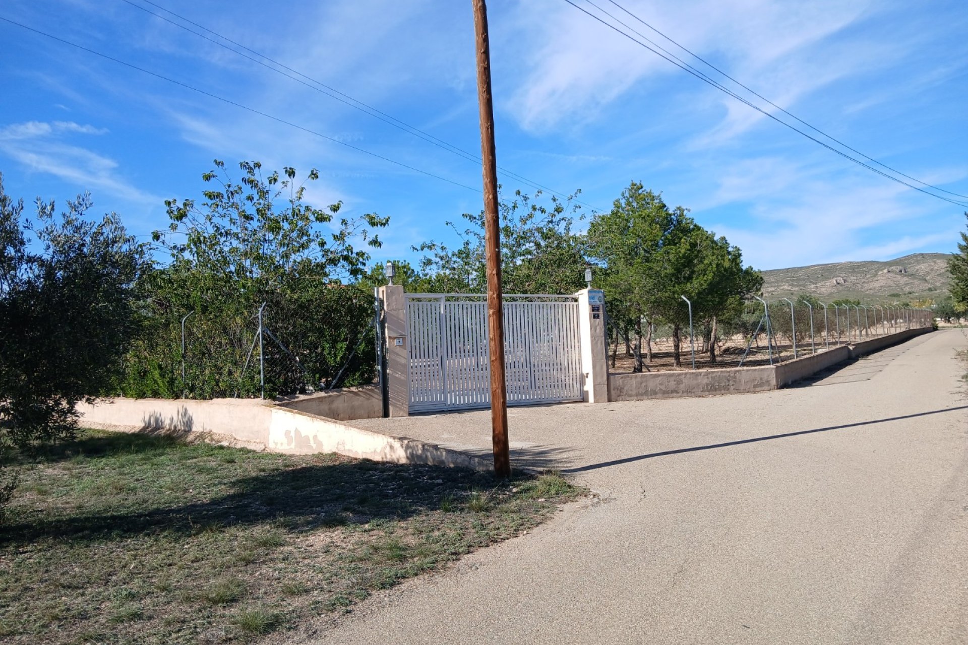 Segunda mano - Villa -
Yecla - Inland