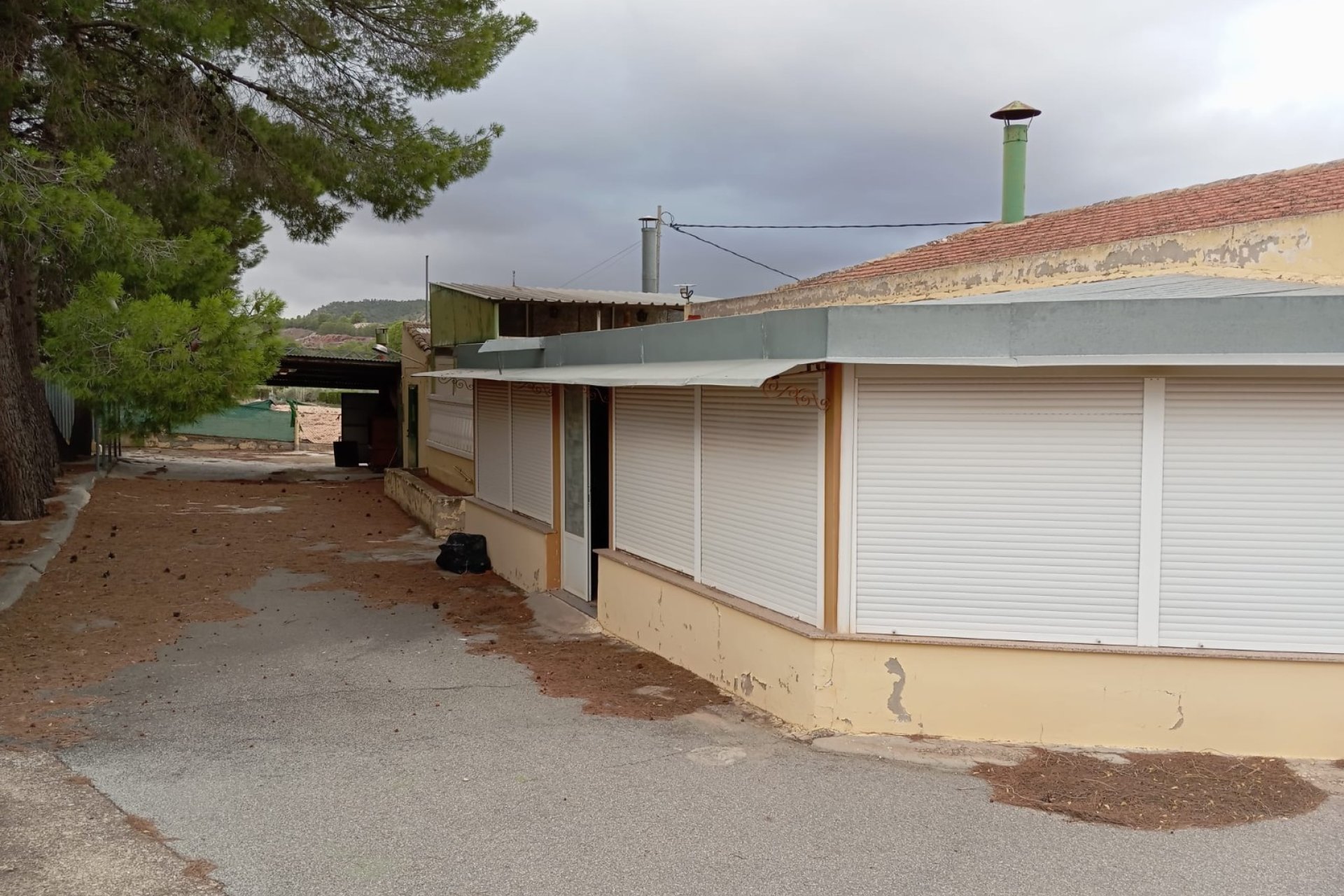Segunda mano - Villa -
Yecla - Inland