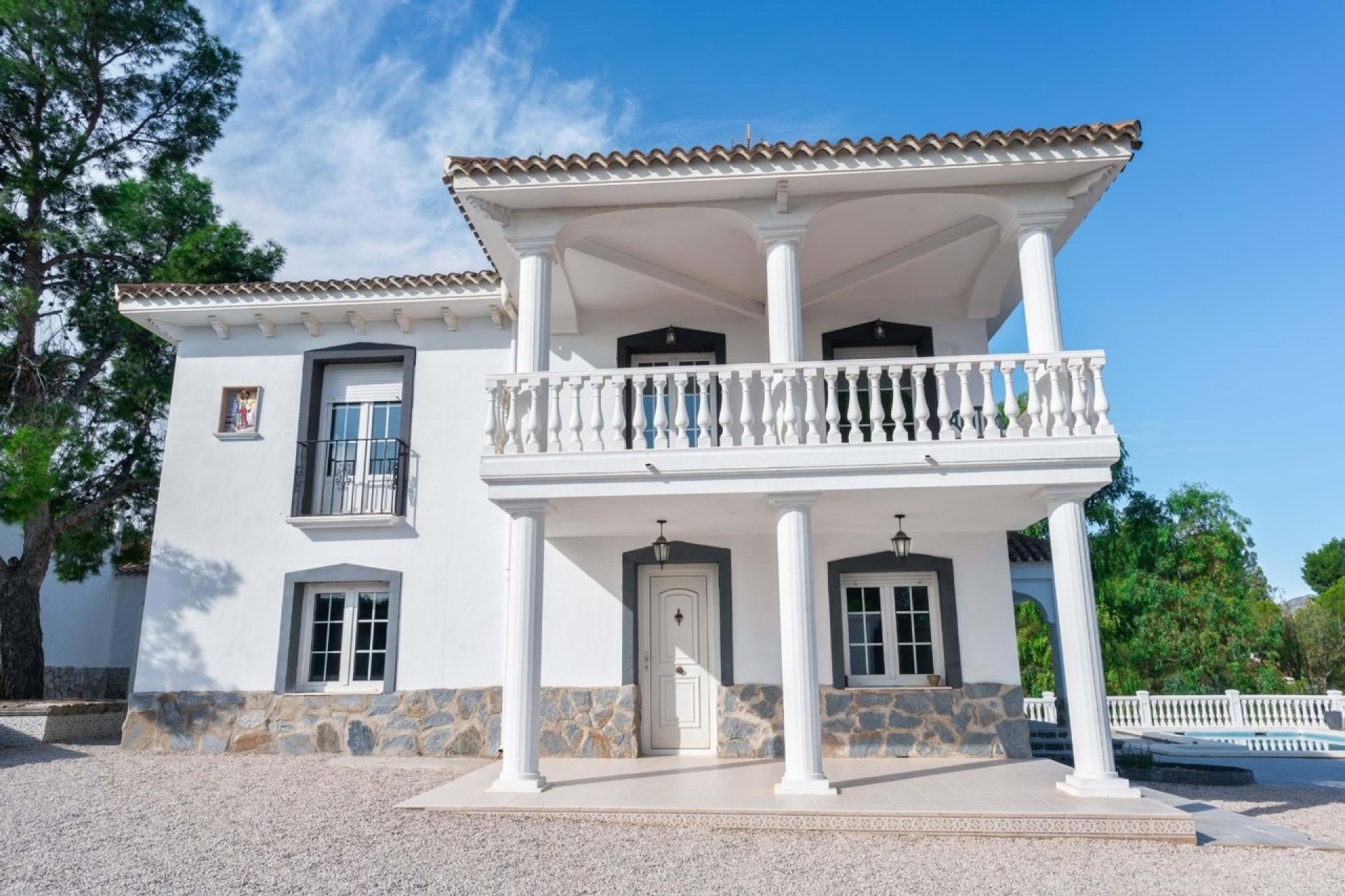 Segunda mano - Villa -
Yecla - Inland