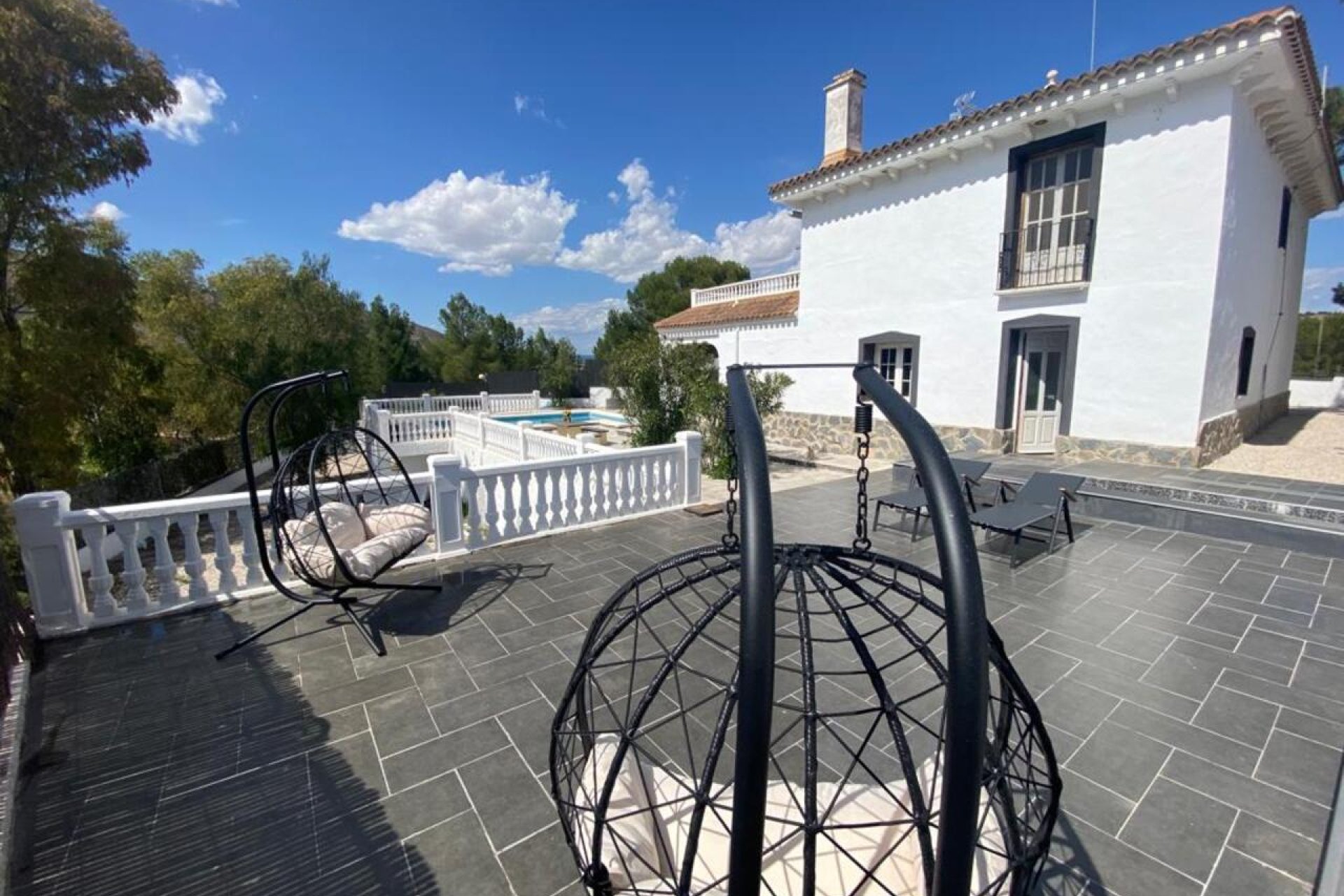 Segunda mano - Villa -
Yecla - Inland