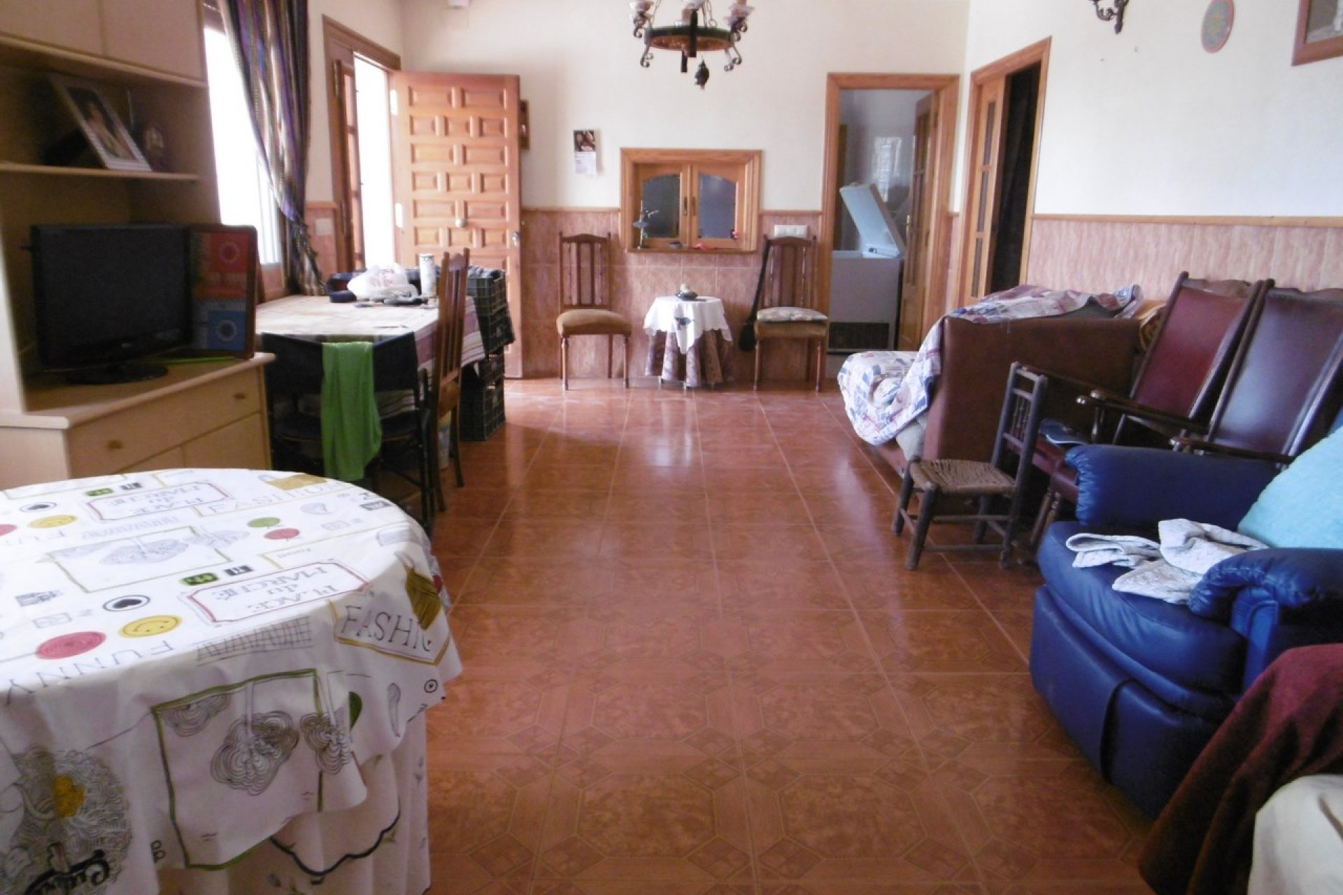 Segunda mano - Villa -
Yecla - Inland