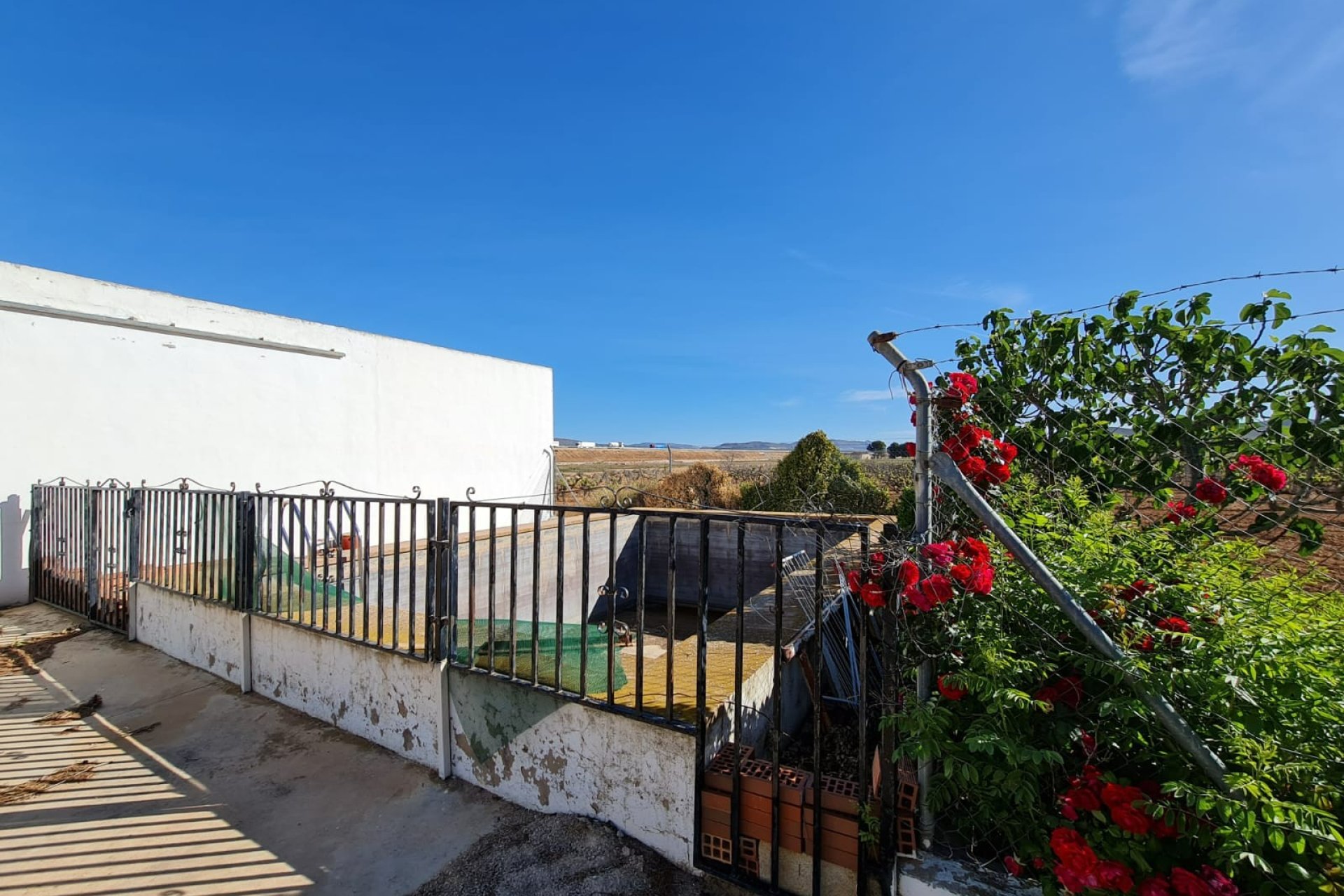 Segunda mano - Villa -
Yecla - Inland