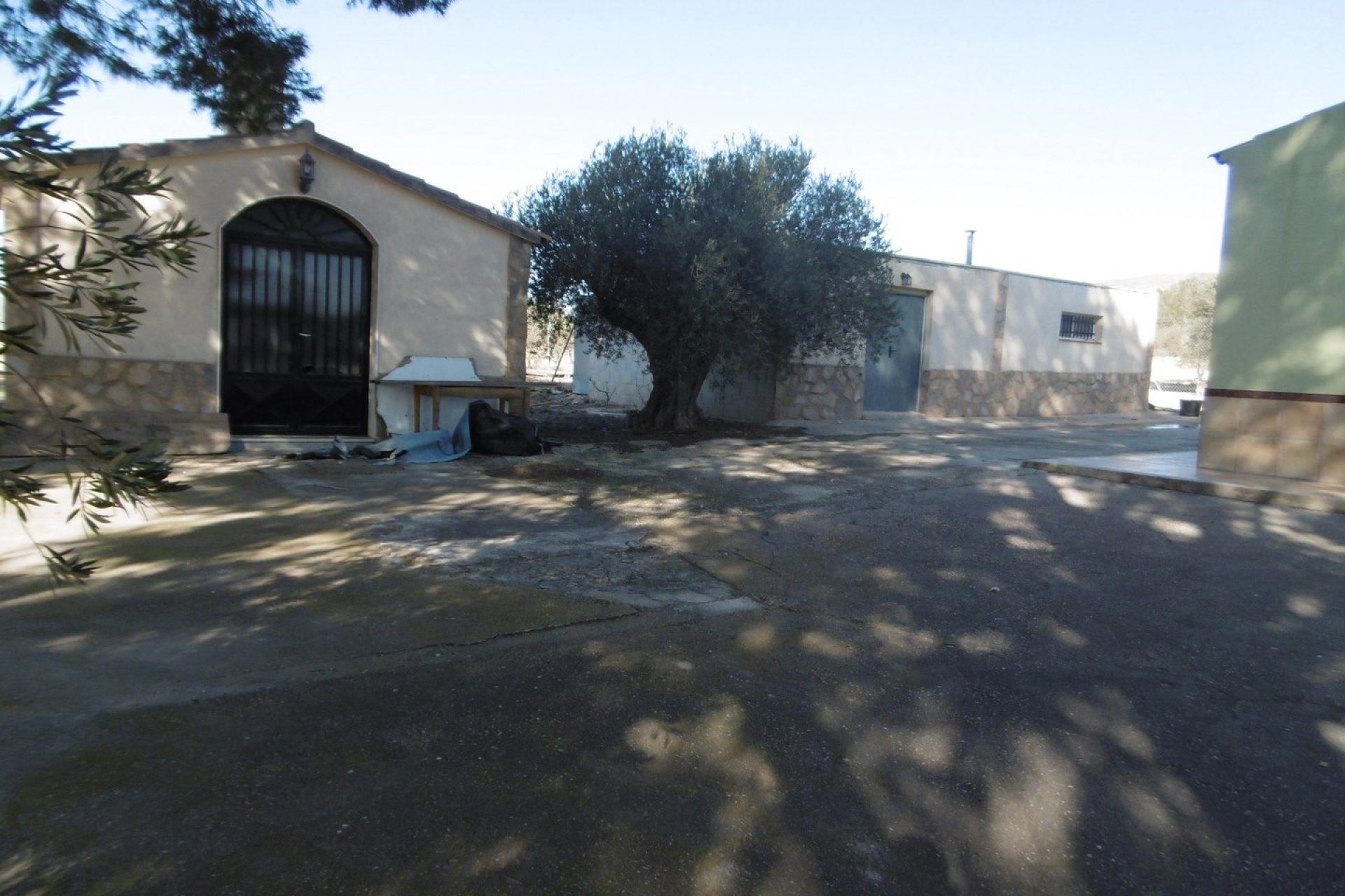 Segunda mano - Villa -
Yecla - Inland