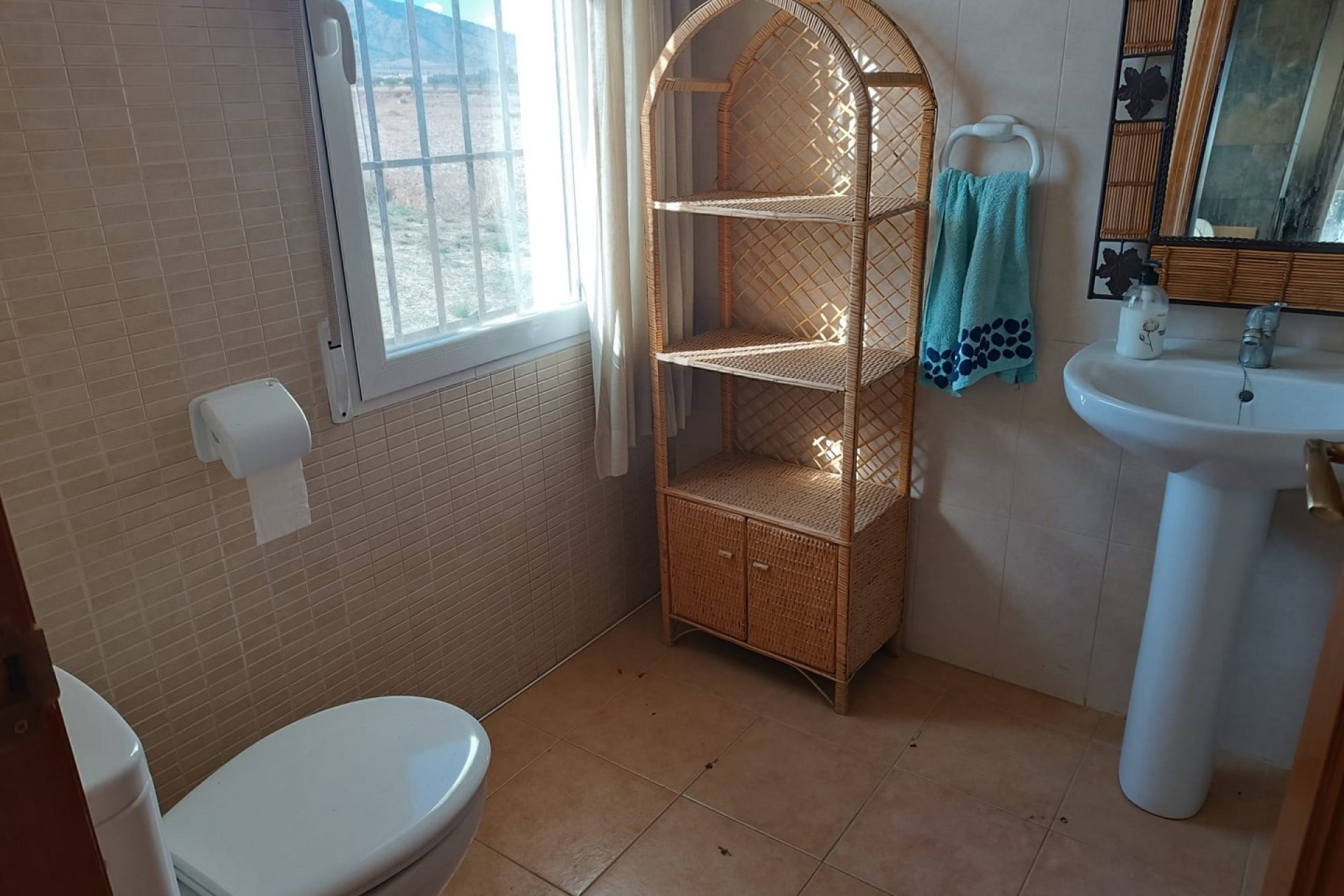 Segunda mano - Villa -
Yecla - Inland