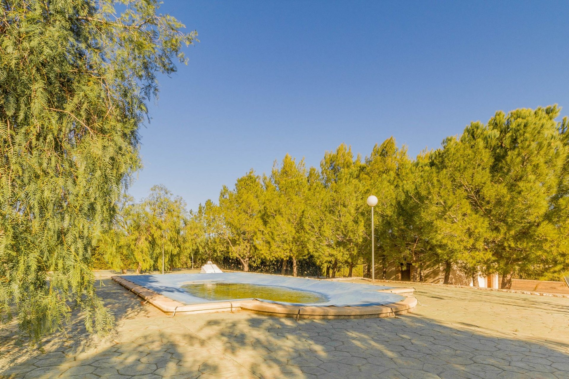 Segunda mano - Villa -
Yecla - Inland
