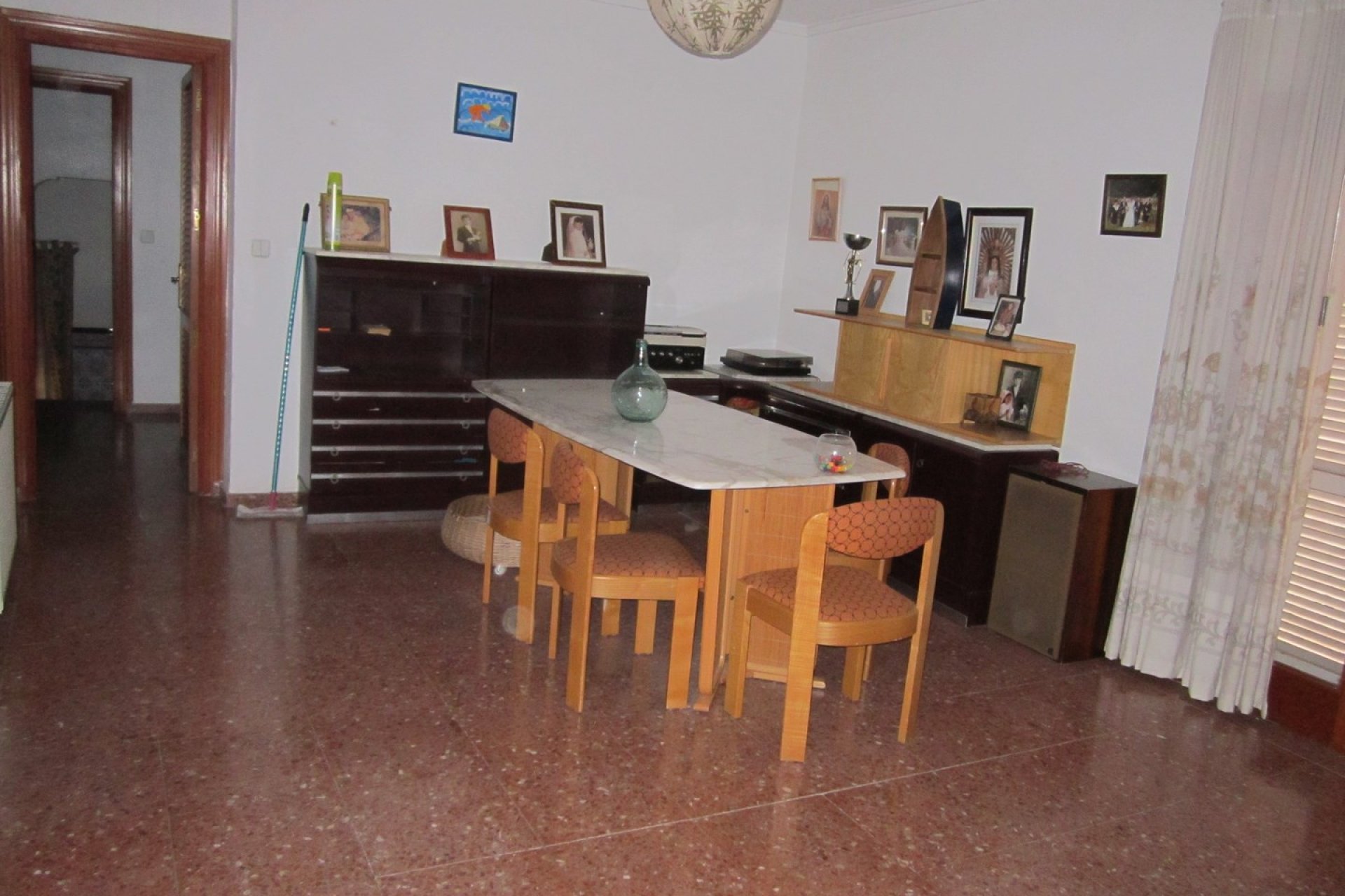 Segunda mano - Villa -
Yecla - Inland