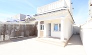 Semi Detached - Revânzare -
                El Chaparral - MLSC6826152