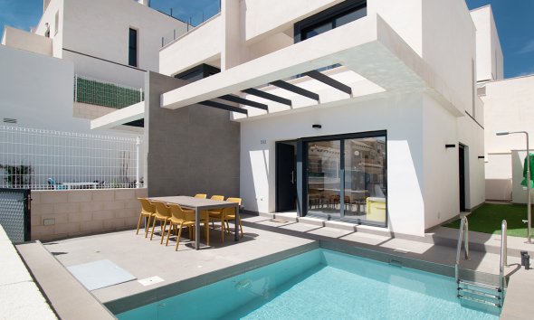 Semi Detached - Revânzare - Orihuela Costa -
                pau26