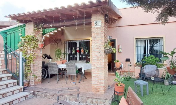 Semi Detached - Wiederverkauf - Torrevieja -
                Parque Acuático - Sector 25